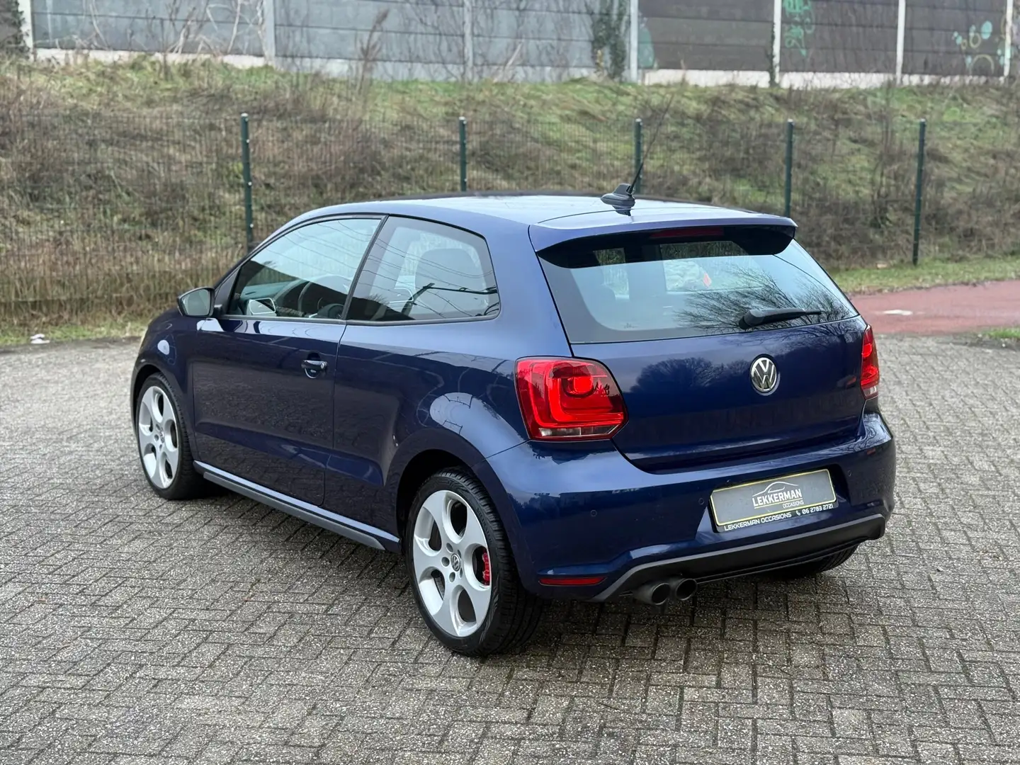 Volkswagen Polo GTI 1.4 TSI DSG I CLIMA I NETTE AUTO I PDC I 180PK I S Bleu - 2