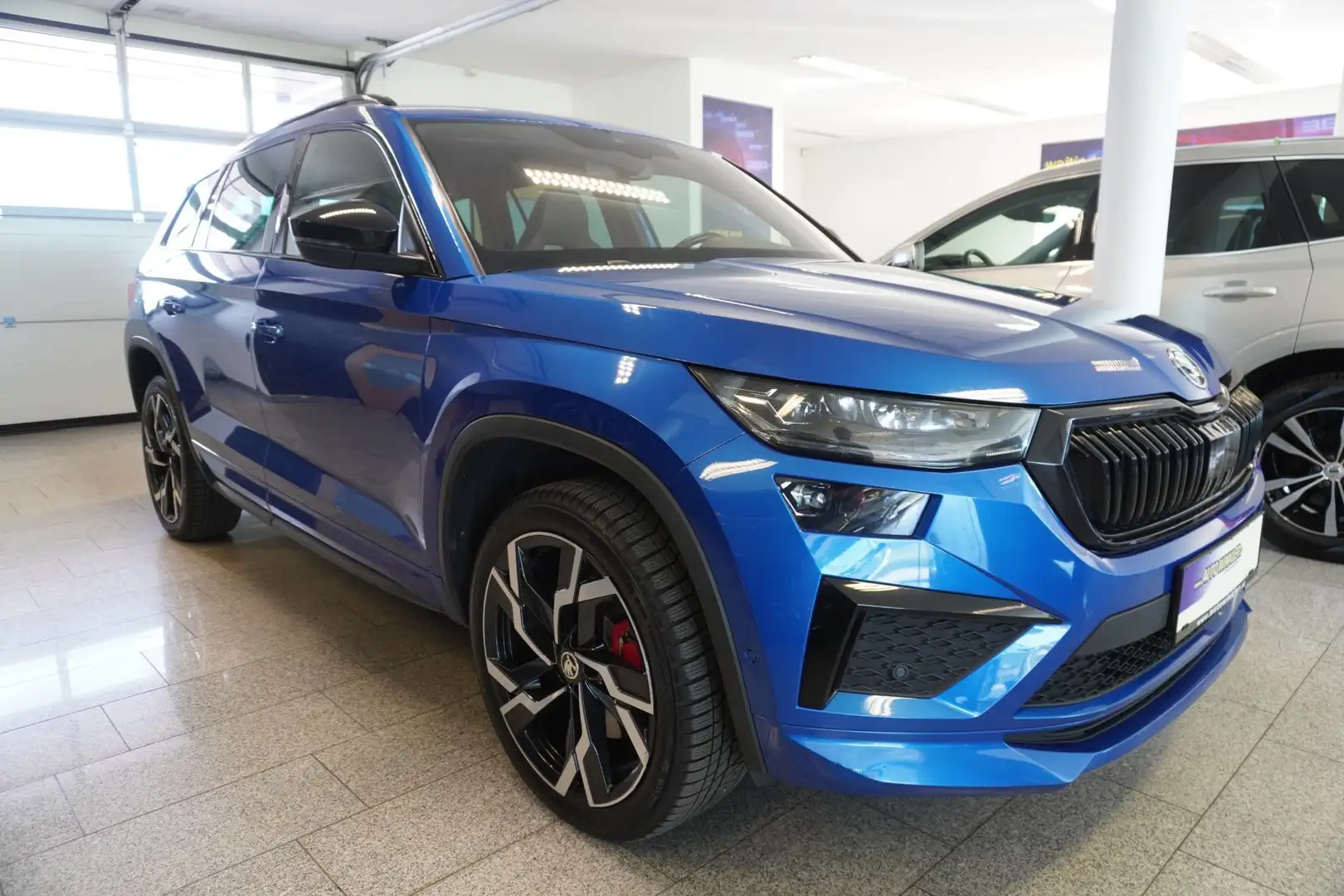 Skoda Kodiaq RS 2,0 TSI 4x4 DSG MY23/ACC/Kamera Blau - 2