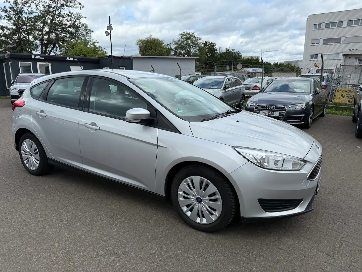 Ford Focus 1.0 Ecoboost/Carplay/Navi Silver - 2