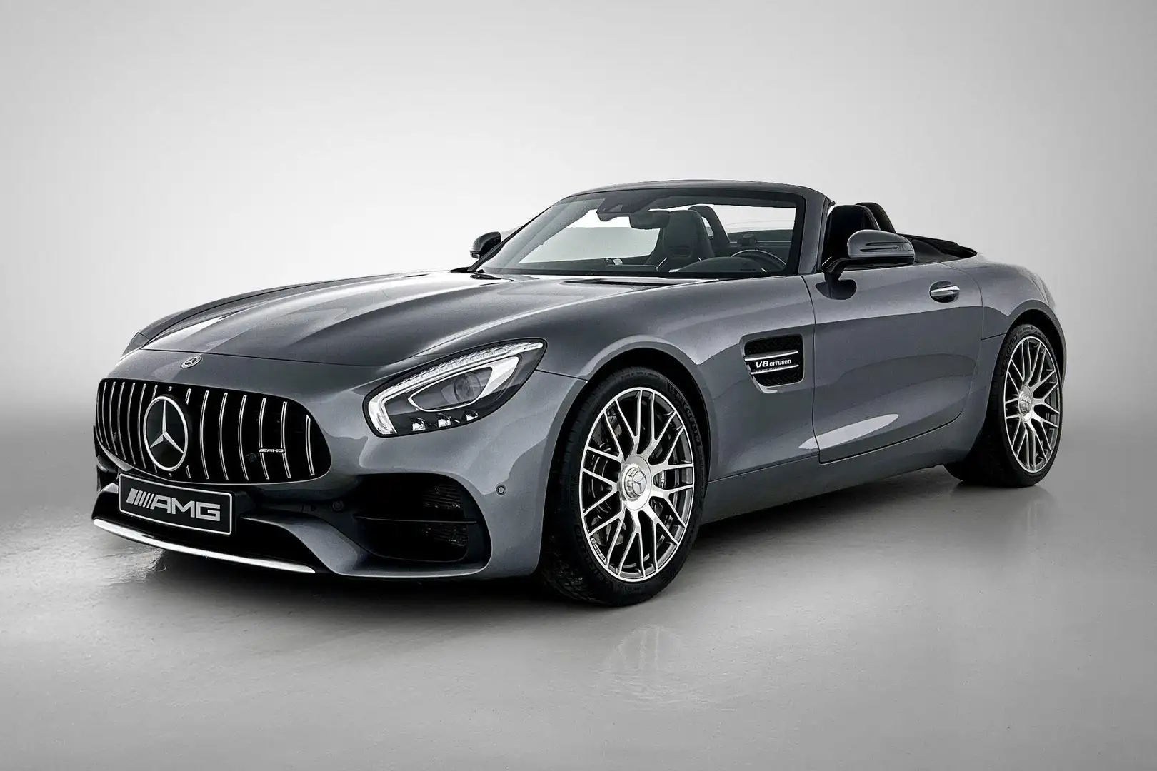 Mercedes-Benz AMG GT GT 63 AMG Roadster | Designo | Distronic | AMG Per Grijs - 1