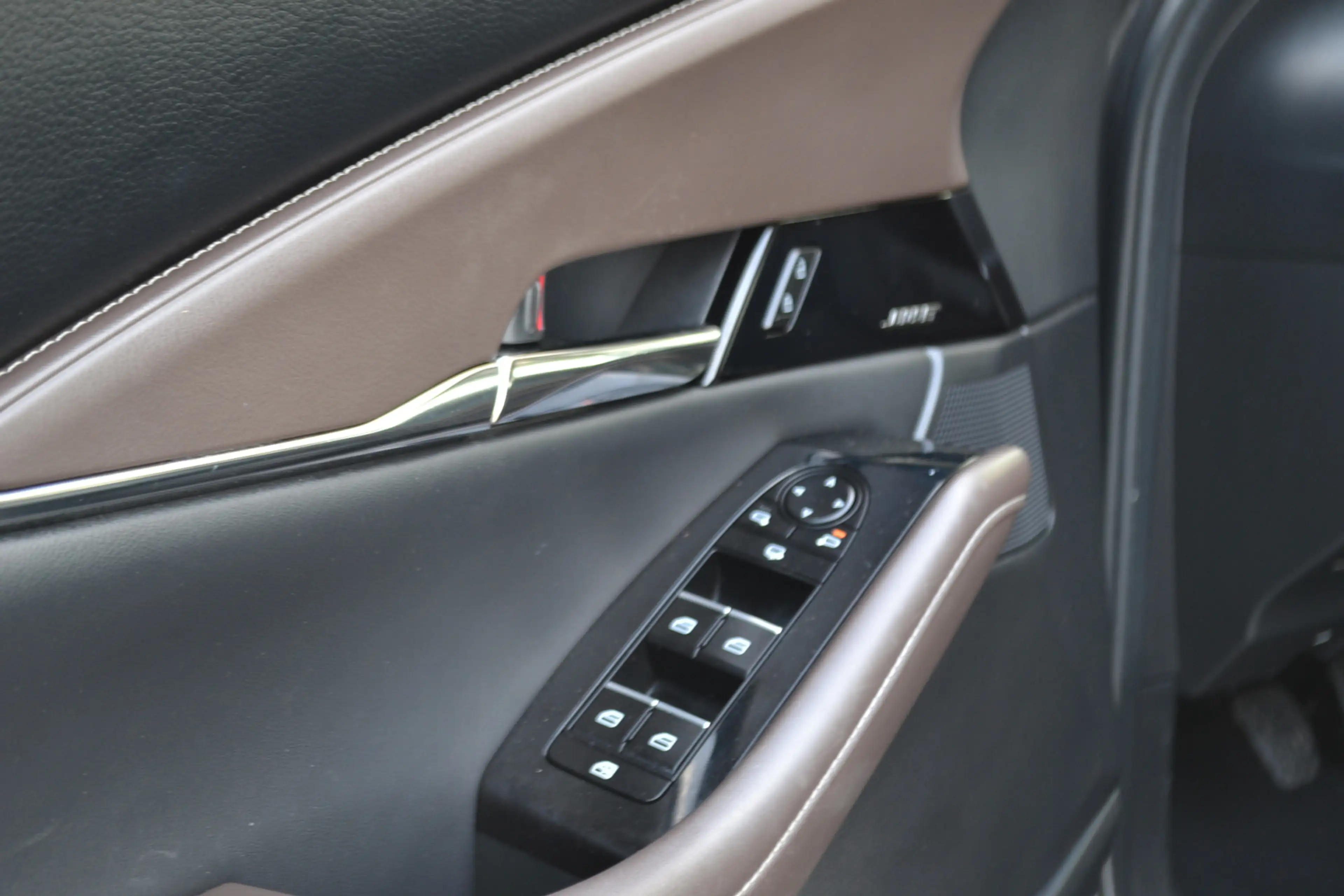 Mazda CX-30 2.0 e-SkyActiv-X M Hybrid Luxury BOSE | Memory sto — photo 21