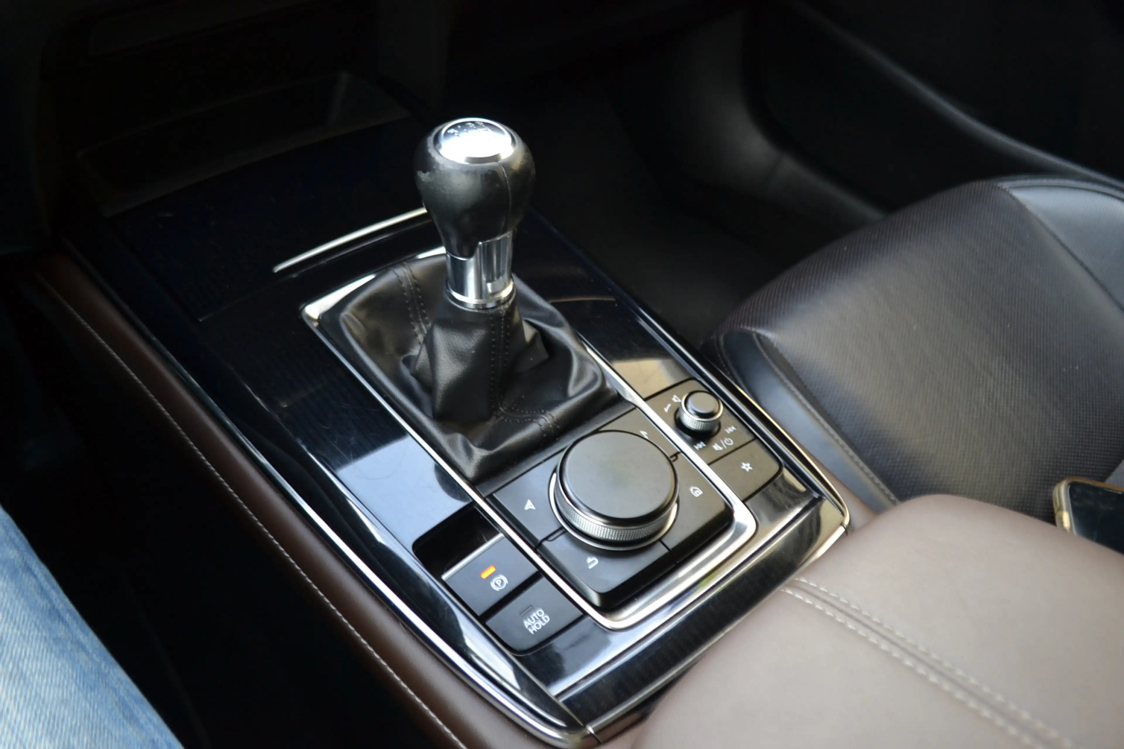 Mazda CX-30 2.0 e-SkyActiv-X M Hybrid Luxury BOSE | Memory sto — photo 29