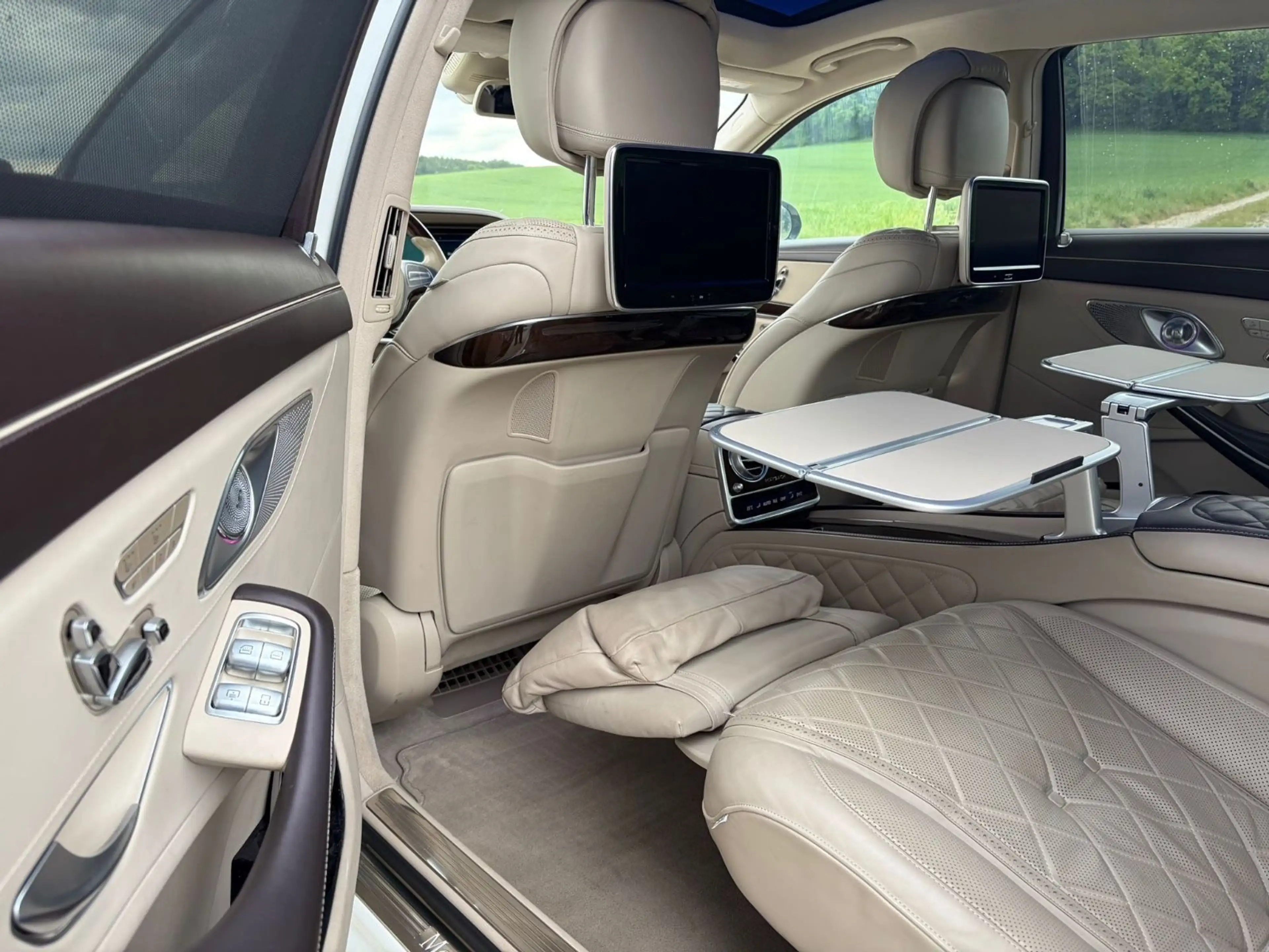 Mercedes-Benz S 500 S Maybach ,BRABUS, Limousine S 500 4Matic — photo 25