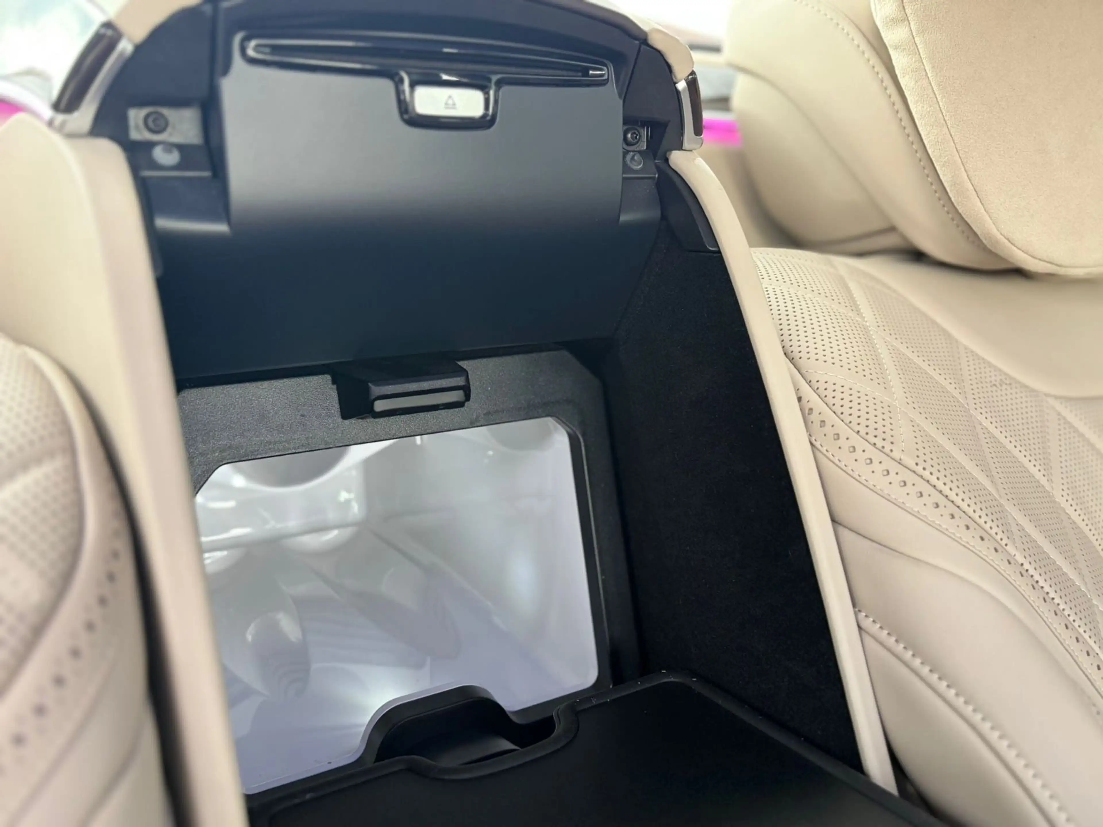 Mercedes-Benz S 500 S Maybach ,BRABUS, Limousine S 500 4Matic — photo 19