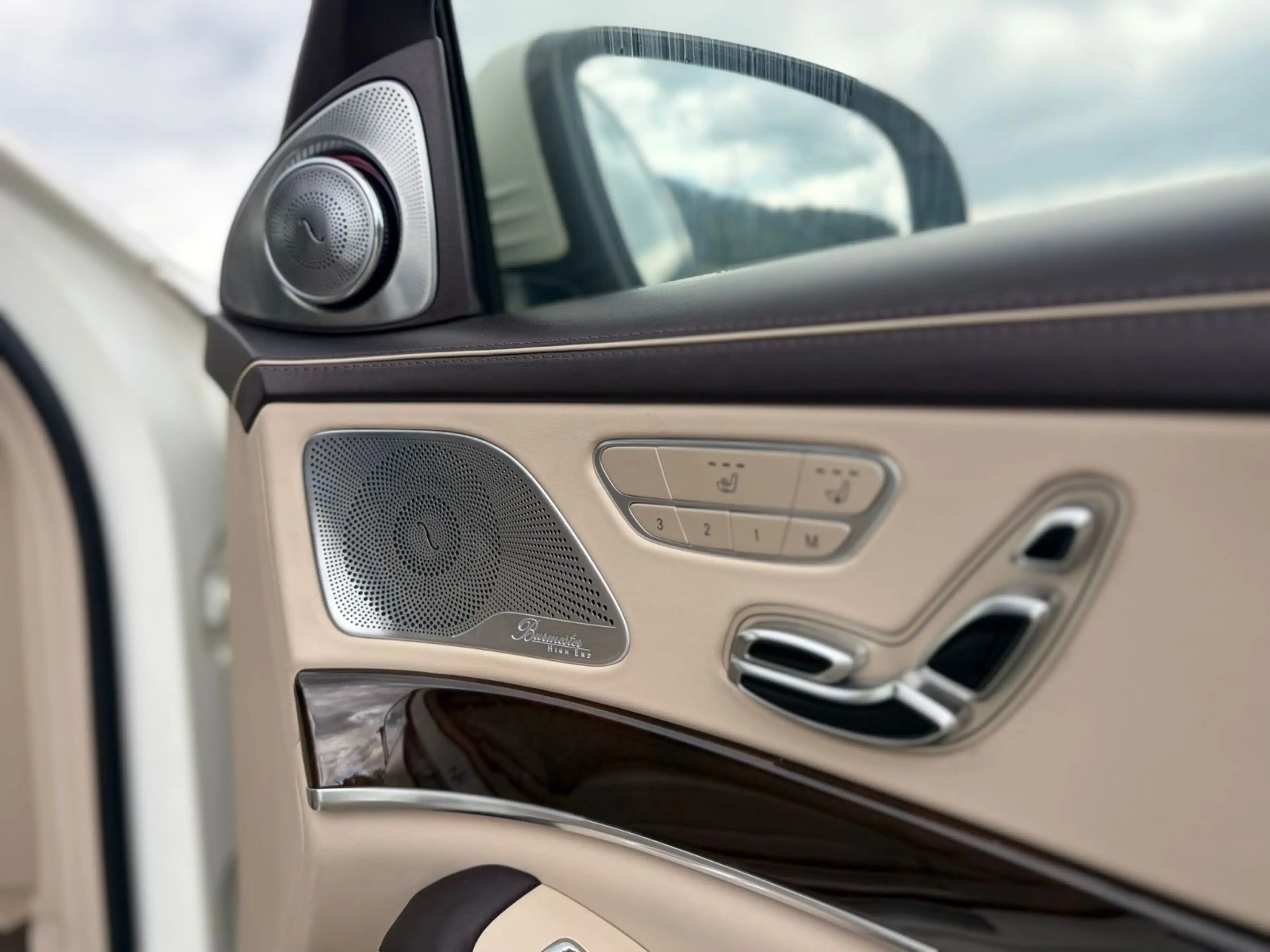 Mercedes-Benz S 500 S Maybach ,BRABUS, Limousine S 500 4Matic — photo 17