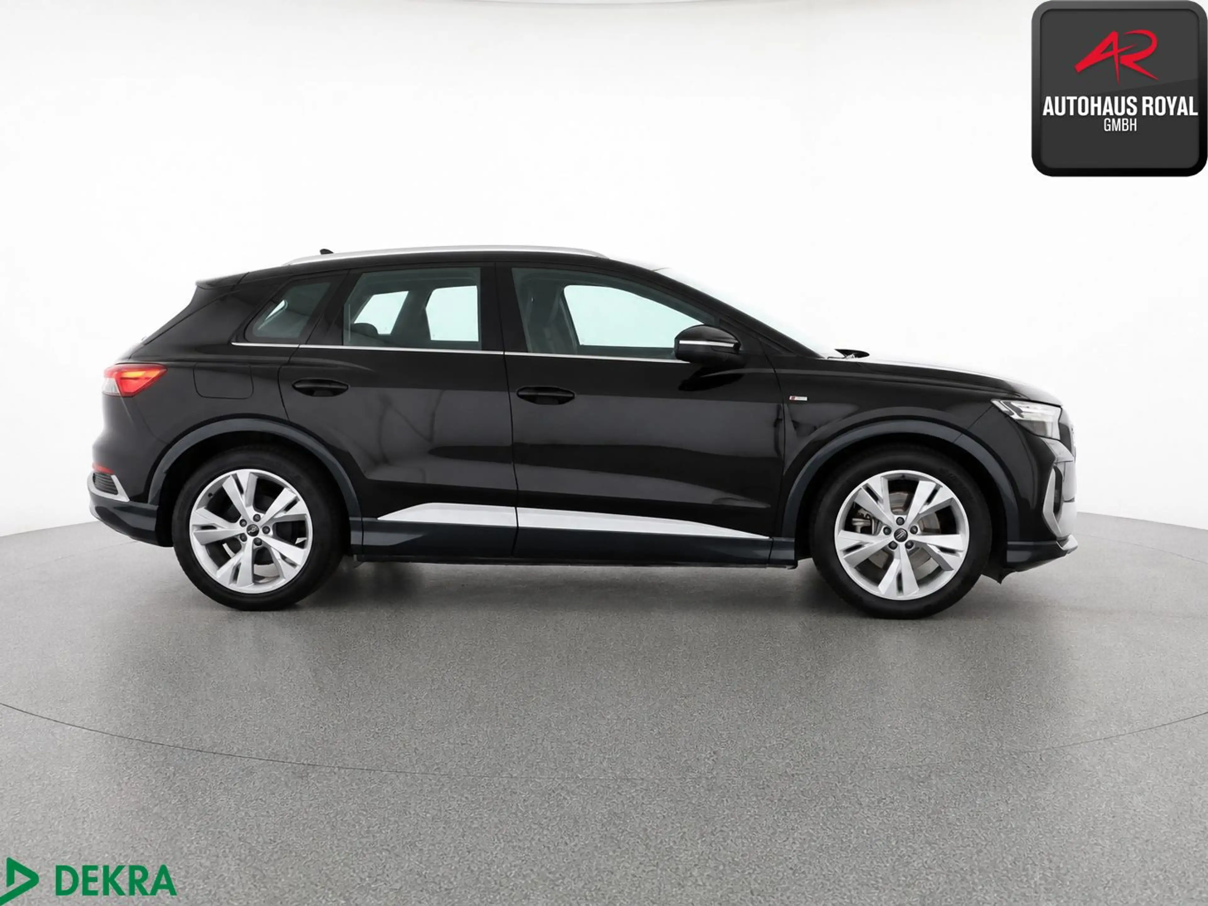 Audi Q4 e-tron 35 S LINE MATRIX,KEYLESS,ACC,KAMERA — photo 6