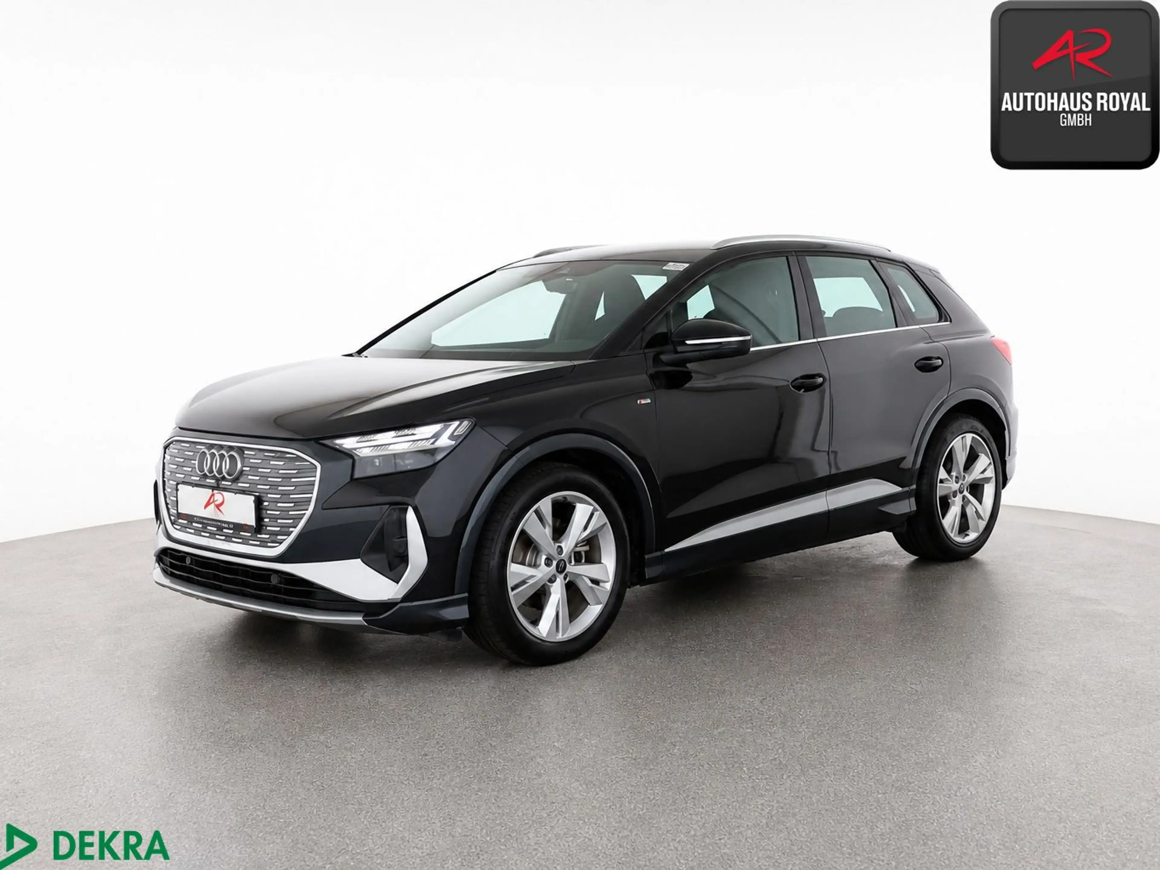 Audi Q4 e-tron 35 S LINE MATRIX,KEYLESS,ACC,KAMERA