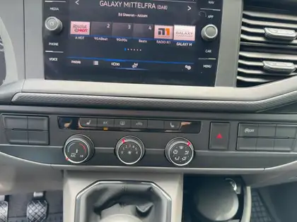 Annonce voiture d'occasion Volkswagen T6.1 Kombi - CARADIZE