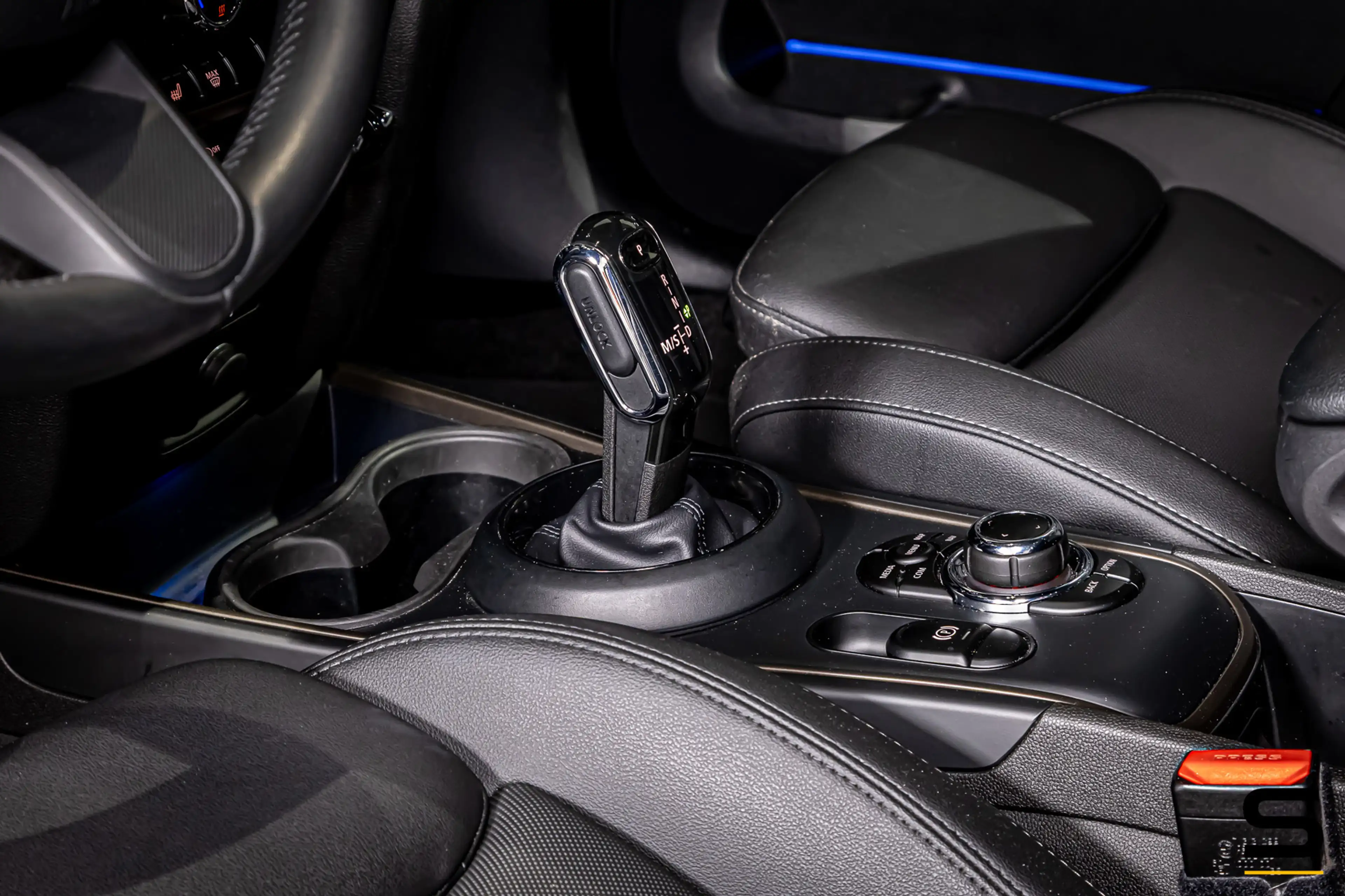 MINI Cooper Countryman 1.5 Essential|Leder|StoelV|1eig|Cam — photo 35