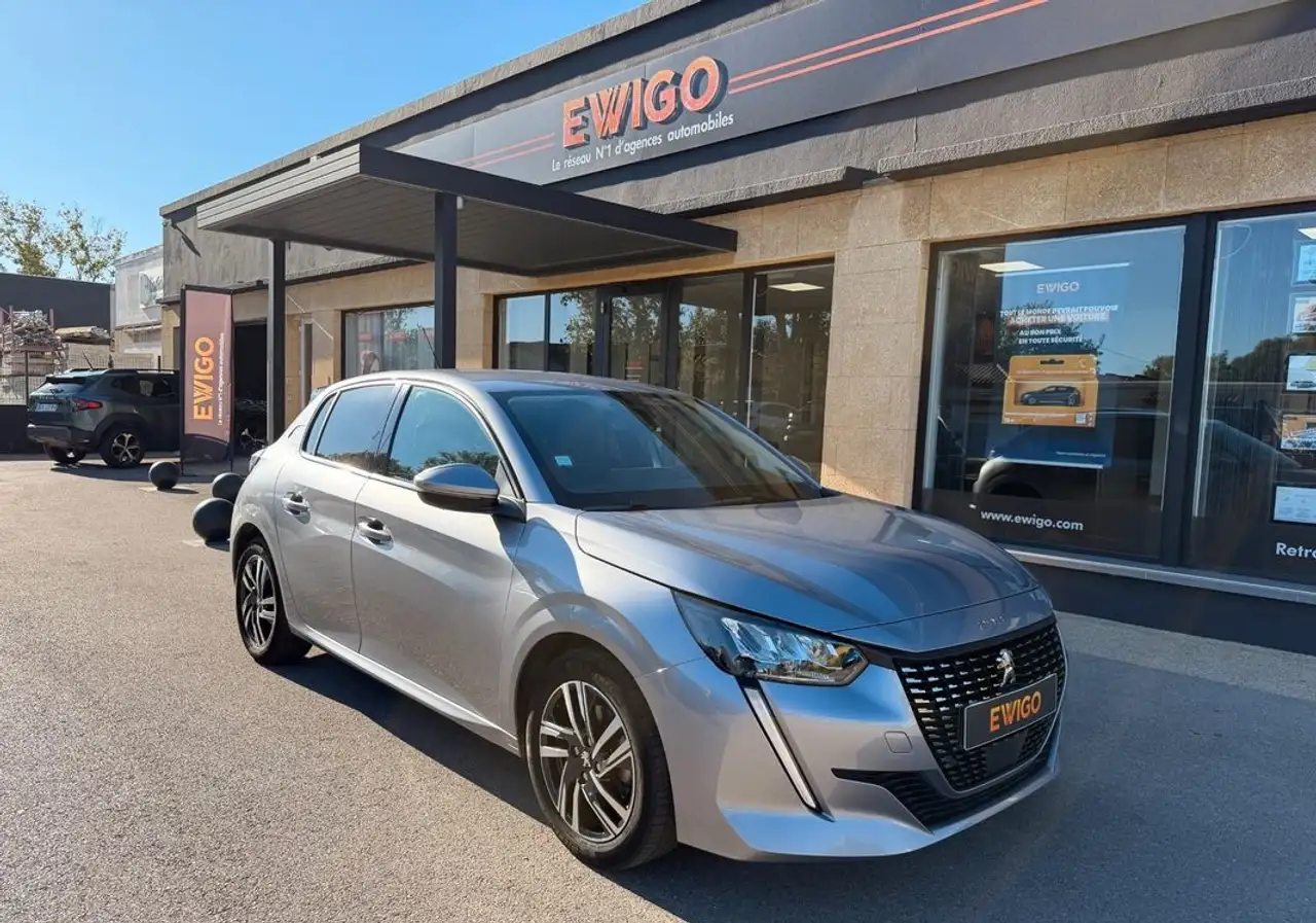 Peugeot 208 208 — photo 16