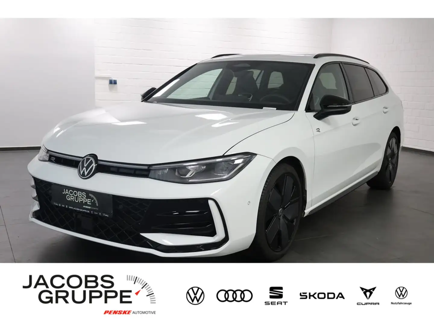 Volkswagen Passat Variant 2.0 TDI 4M R-Line "Black Style" Weiß - 1