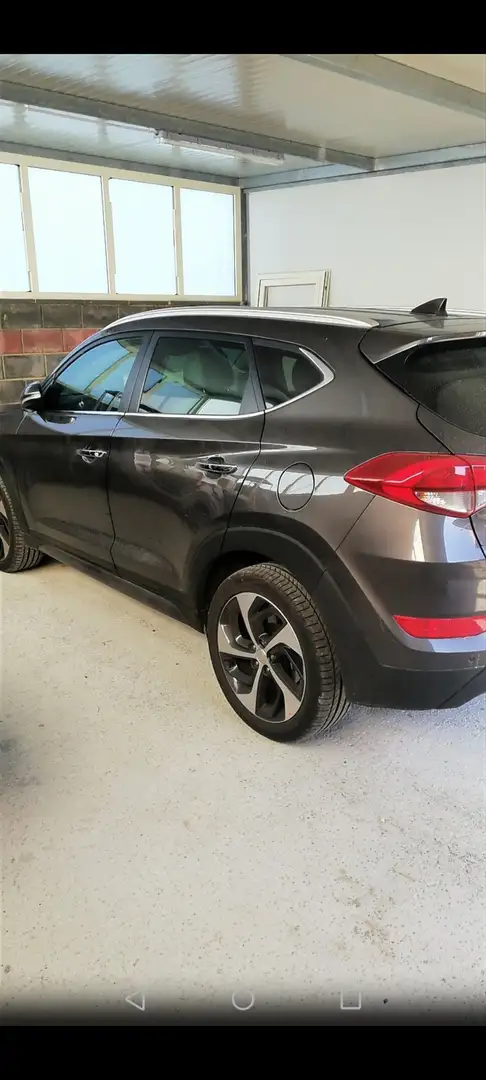 Hyundai TUCSON Tucson+II+2015+1.7+crdi+Xpossible+2wd+115cv Marrone - 1