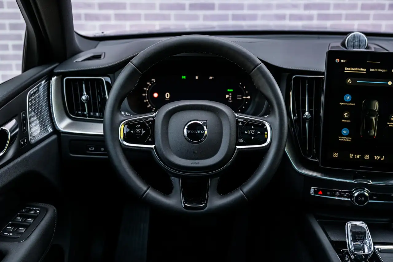 Volvo XC60 2026