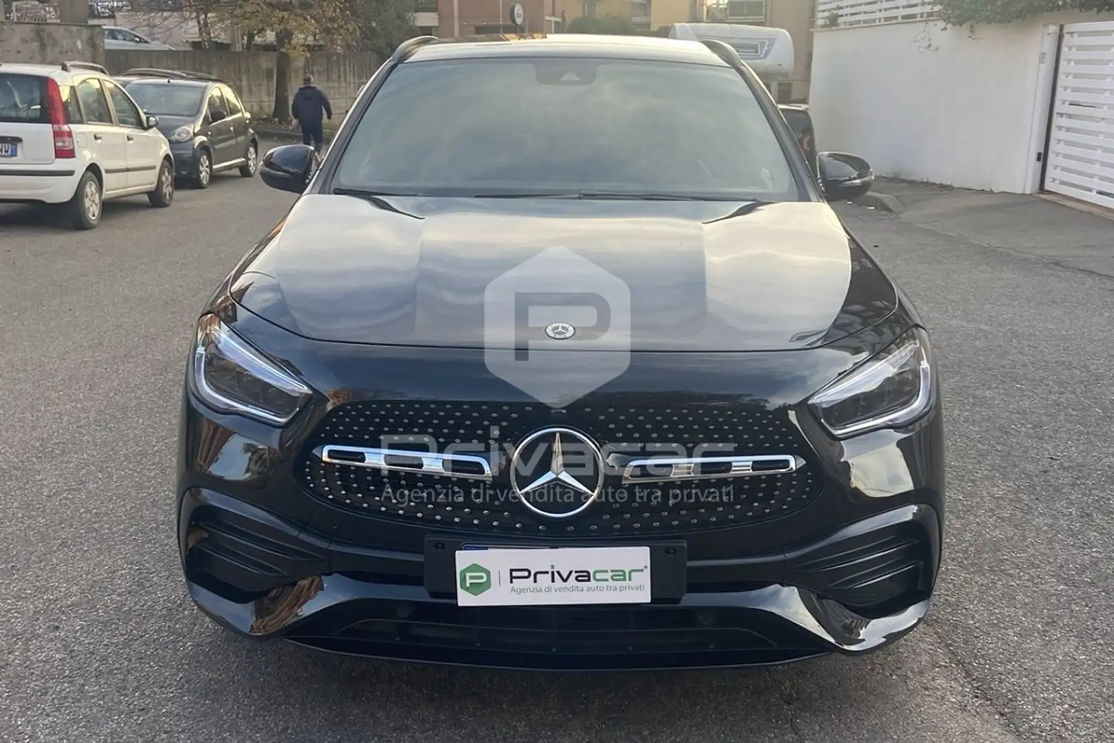 Mercedes-Benz GLA 200 GLA 200 d Automatic Premium Noir - 2
