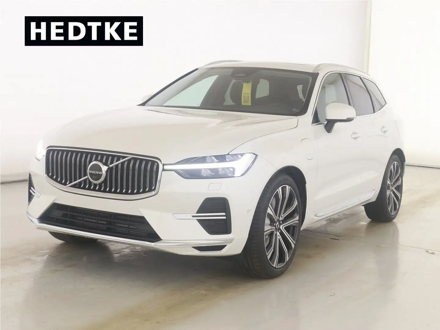 Volvo XC60 T8 Recharge AWD Plus Bright 21"+LUFTFAHRWER Biały - 1
