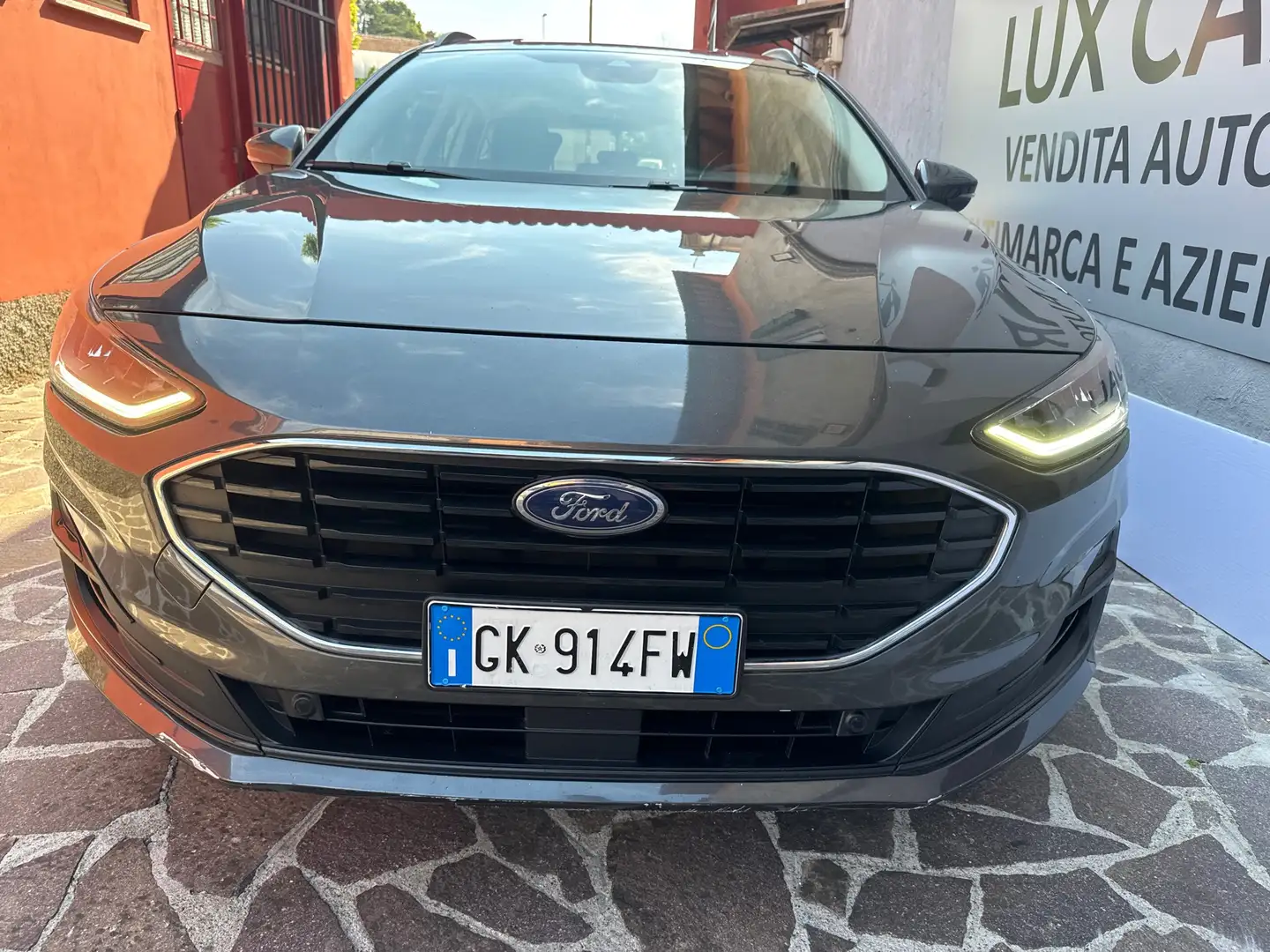 Ford Focus SW 1.5 ecoblue Business 120cv auto Сірий - 1