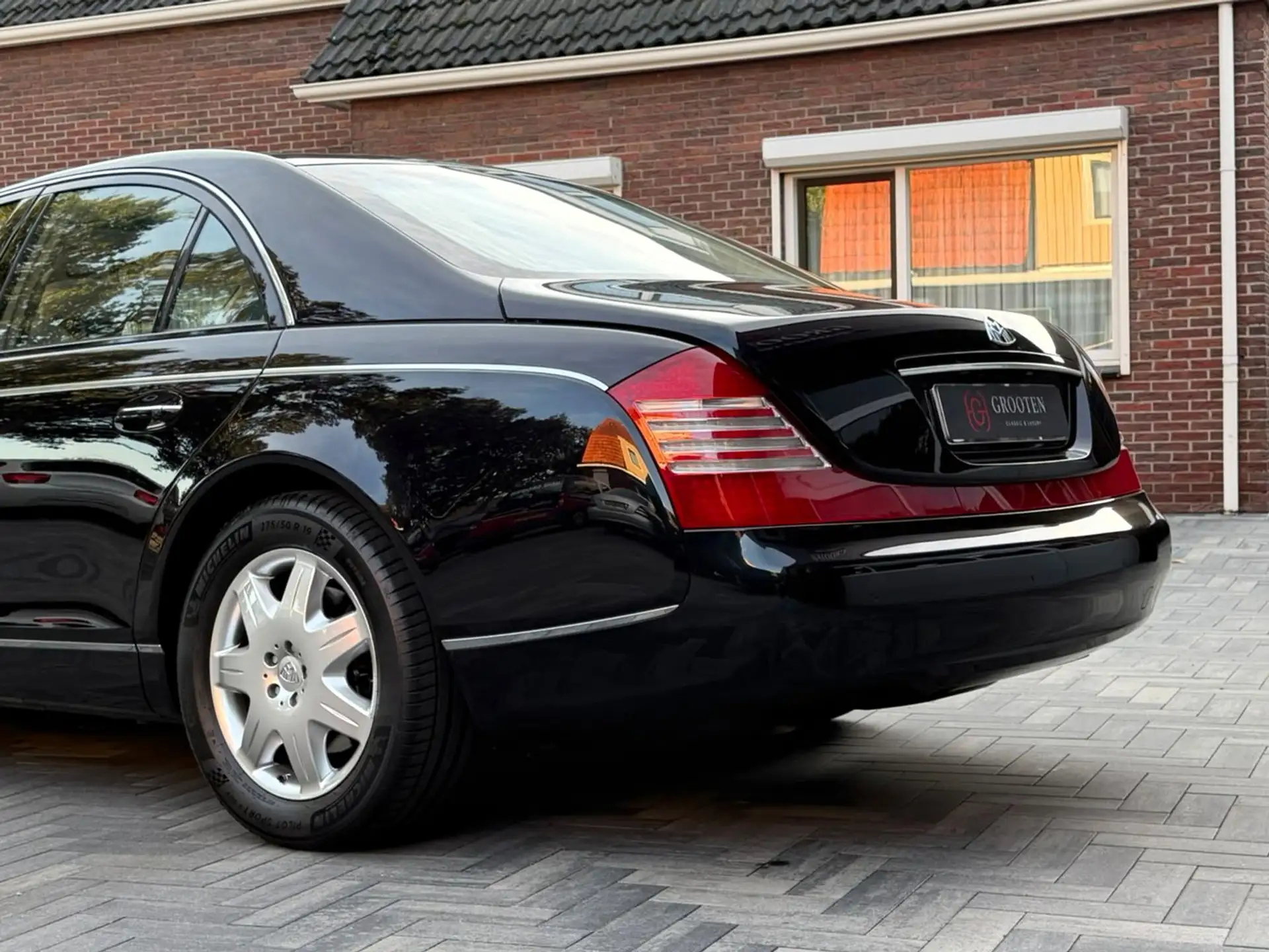 벤츠 S-클래스 57 5.5 V12 2004 검정 사진 8