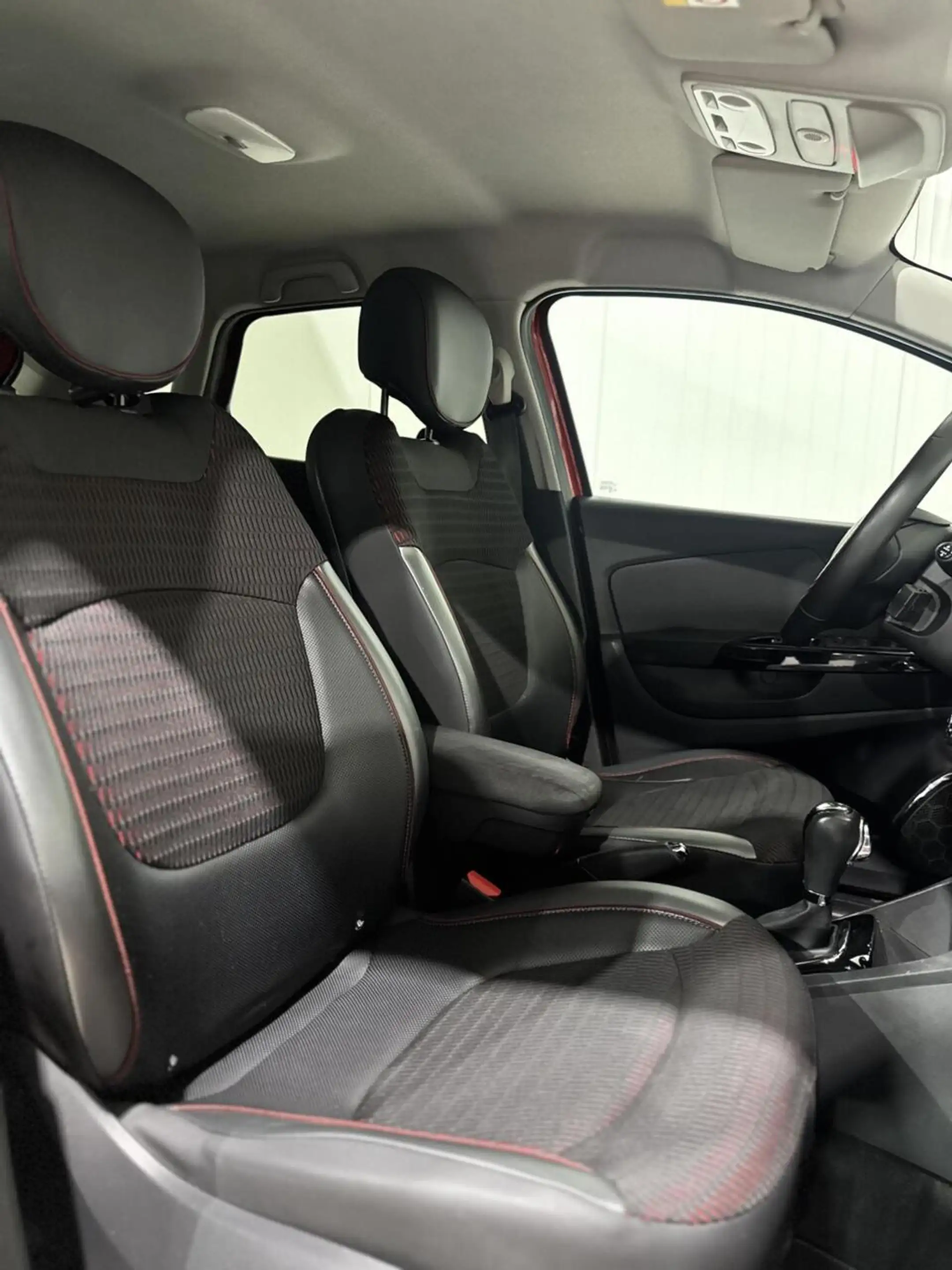 Renault Captur 1.2 TCe Helly Hansen|KEYLESS|CAMERA|CRUISE — photo 9