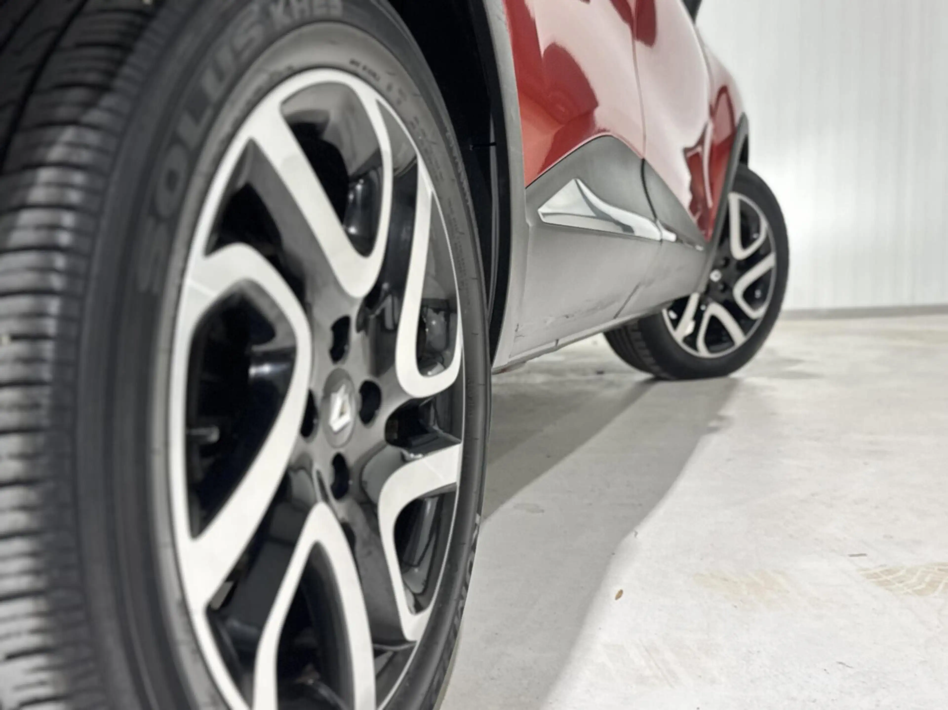 Renault Captur 1.2 TCe Helly Hansen|KEYLESS|CAMERA|CRUISE — photo 11