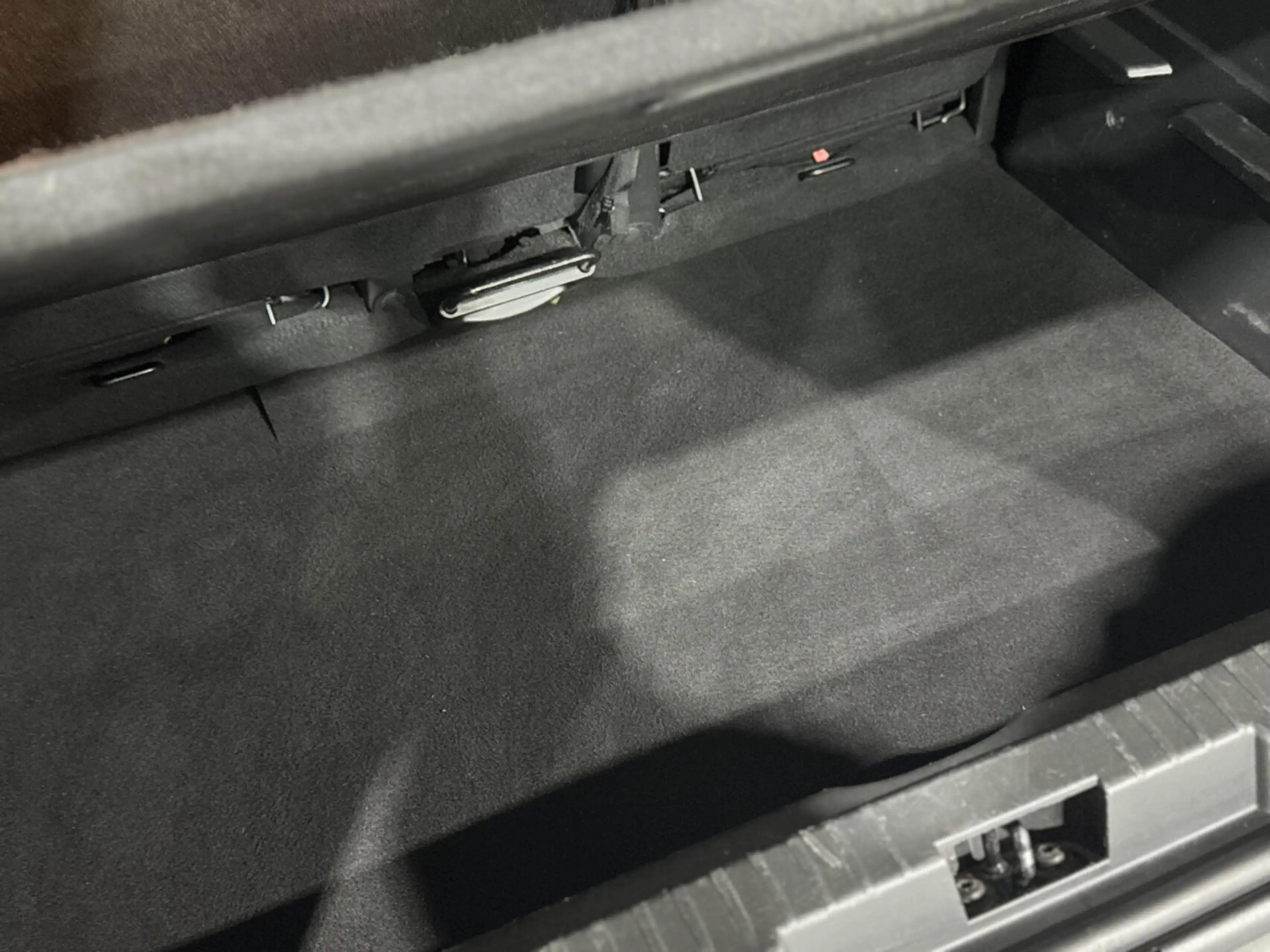 Renault Captur 1.2 TCe Helly Hansen|KEYLESS|CAMERA|CRUISE — photo 28