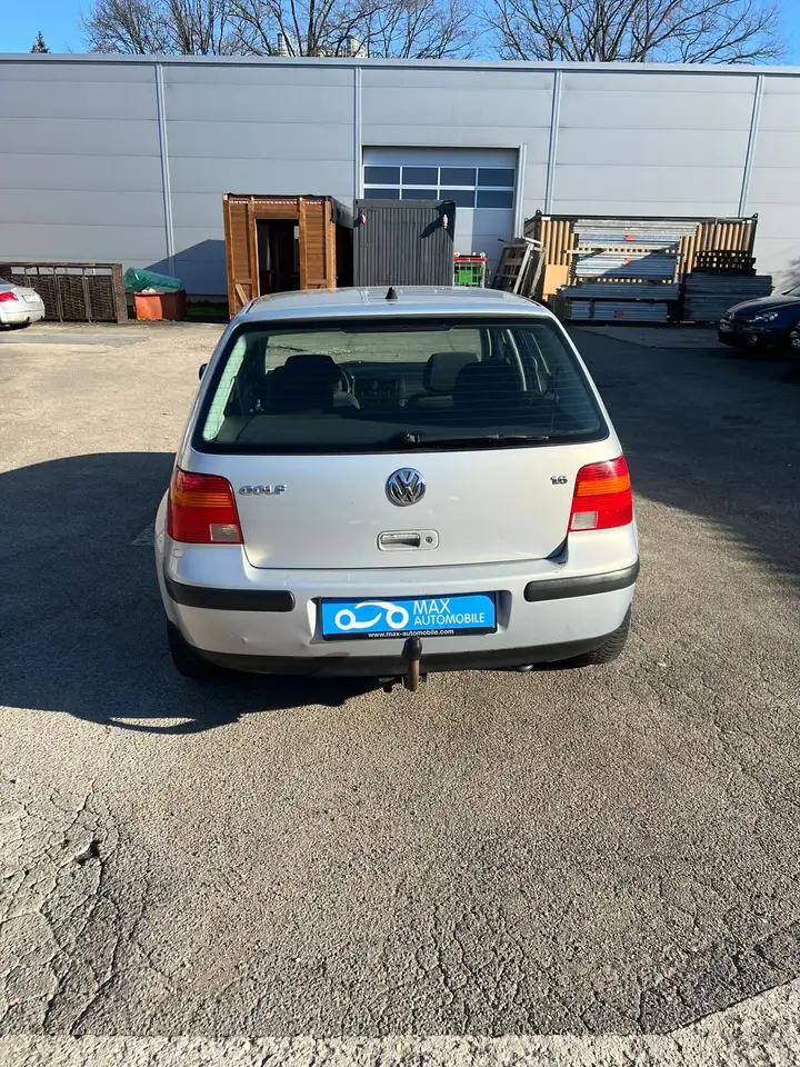Volkswagen Golf IV 1.6 Automatik Trendline, foto 4