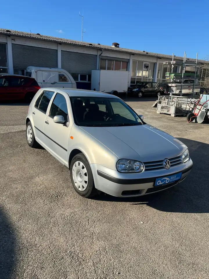 Volkswagen Golf IV 1.6 Automatik Trendline, foto 2