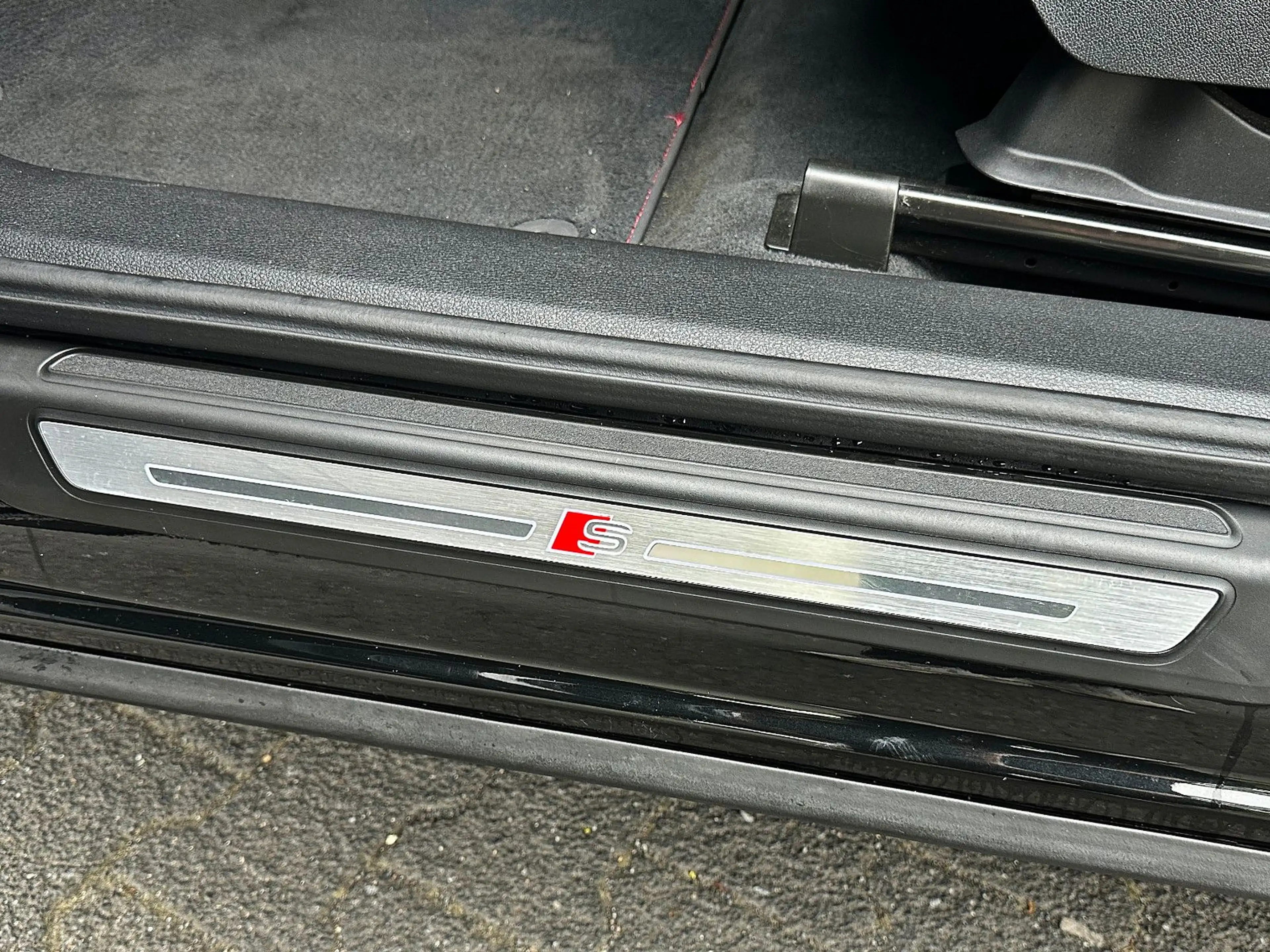 Audi SQ5 TDI qu BLACK HuD AHK LEDER 360° ACC — photo 9