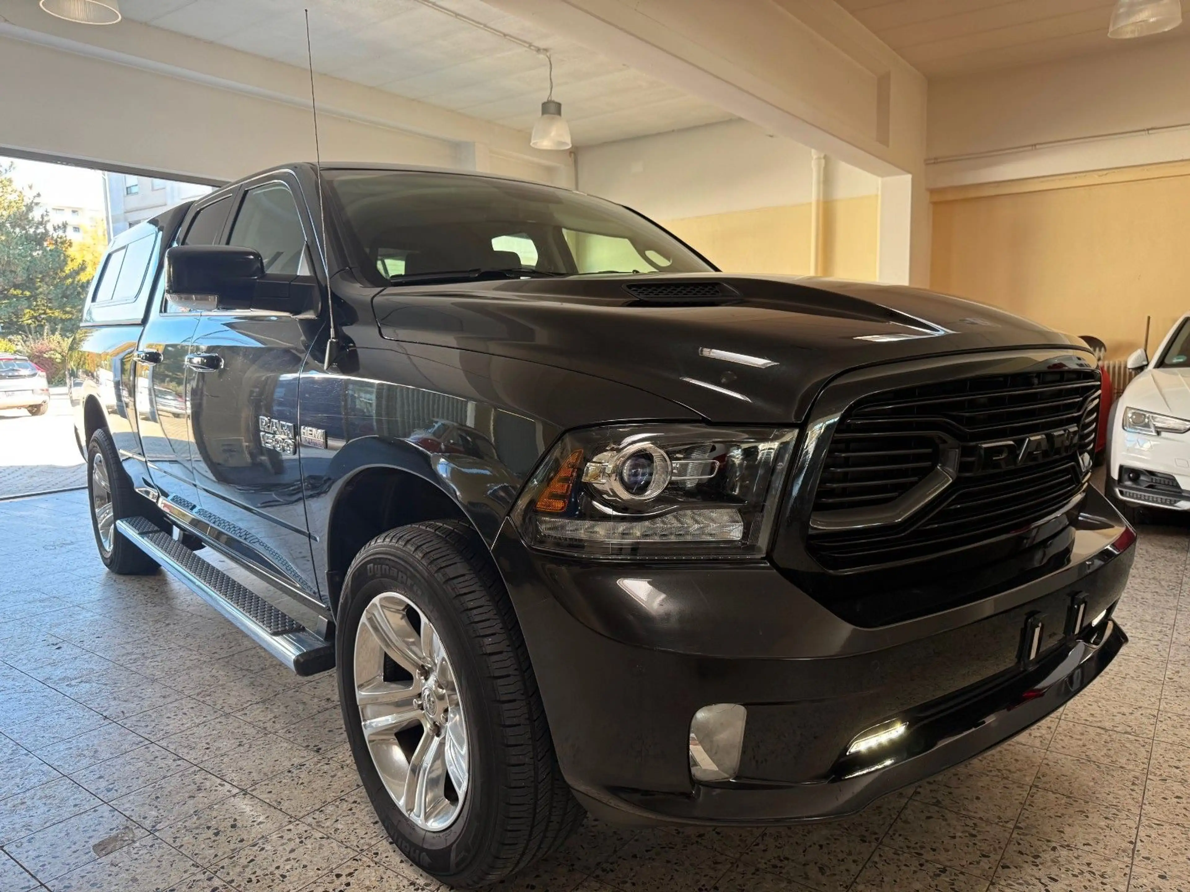 Dodge RAM 1500 5.7°ORIG. 28 TKM°1.HAND°BRD-FZG°LPG-PRINS°