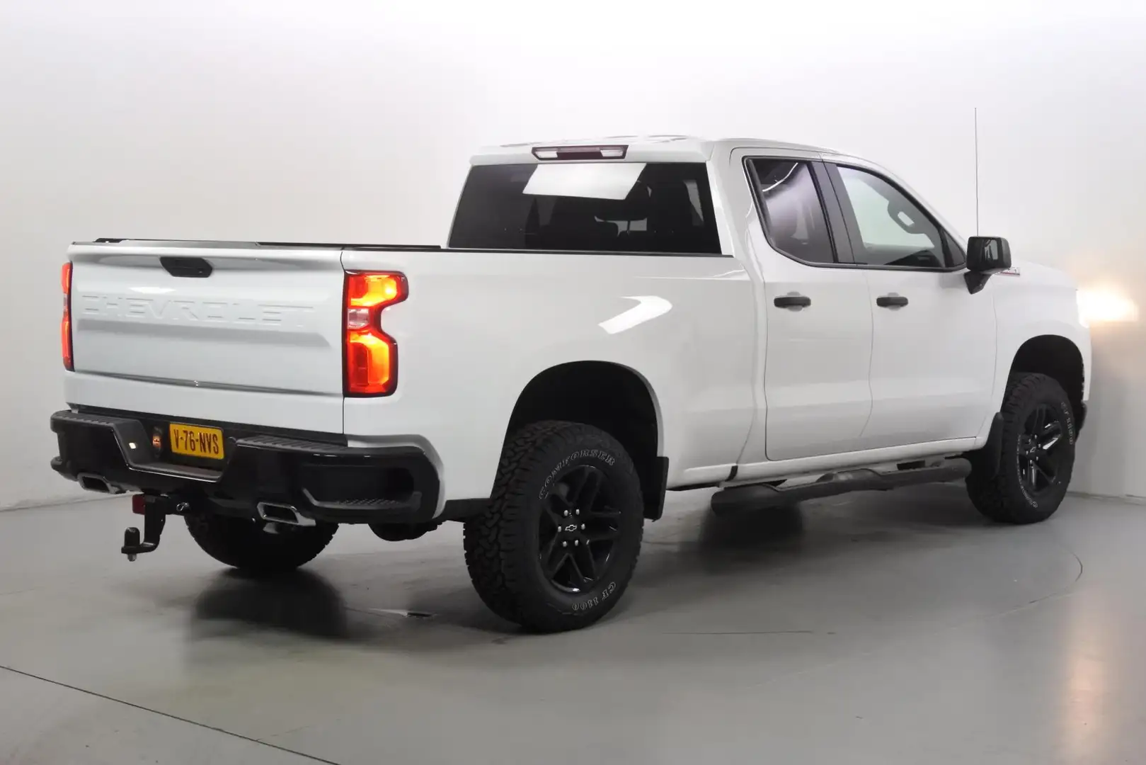 Chevrolet Silverado 5.3 V8 Trailboss Z71 Weiß - 2