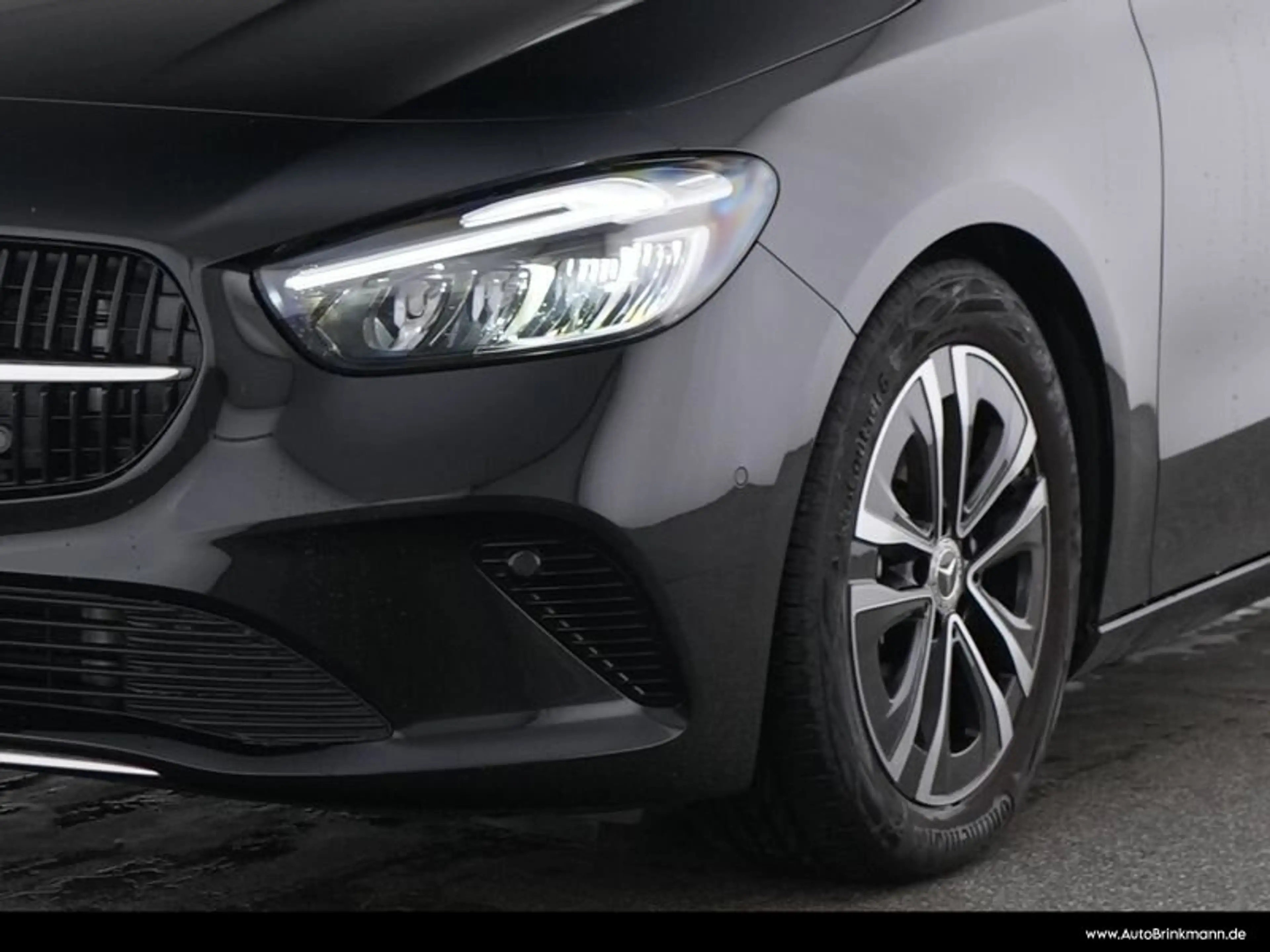 Mercedes-Benz B 220 B2204M PROGRESSIVE/ADVANCED/LED/KAMERA/EASY-PACK — photo 3