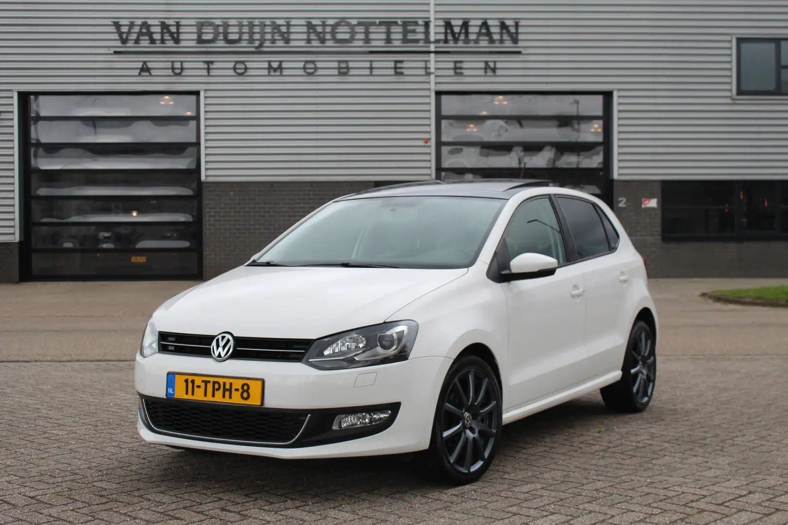 Volkswagen Polo 1.2 TSI Highline / Panoramadak / Automaat / N.A.P. Wit - 1