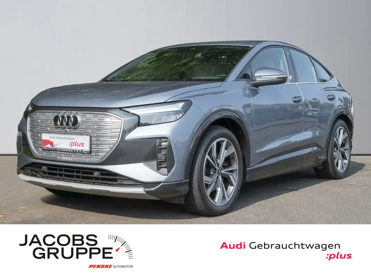 Audi Q4 e-tron Blau - 1