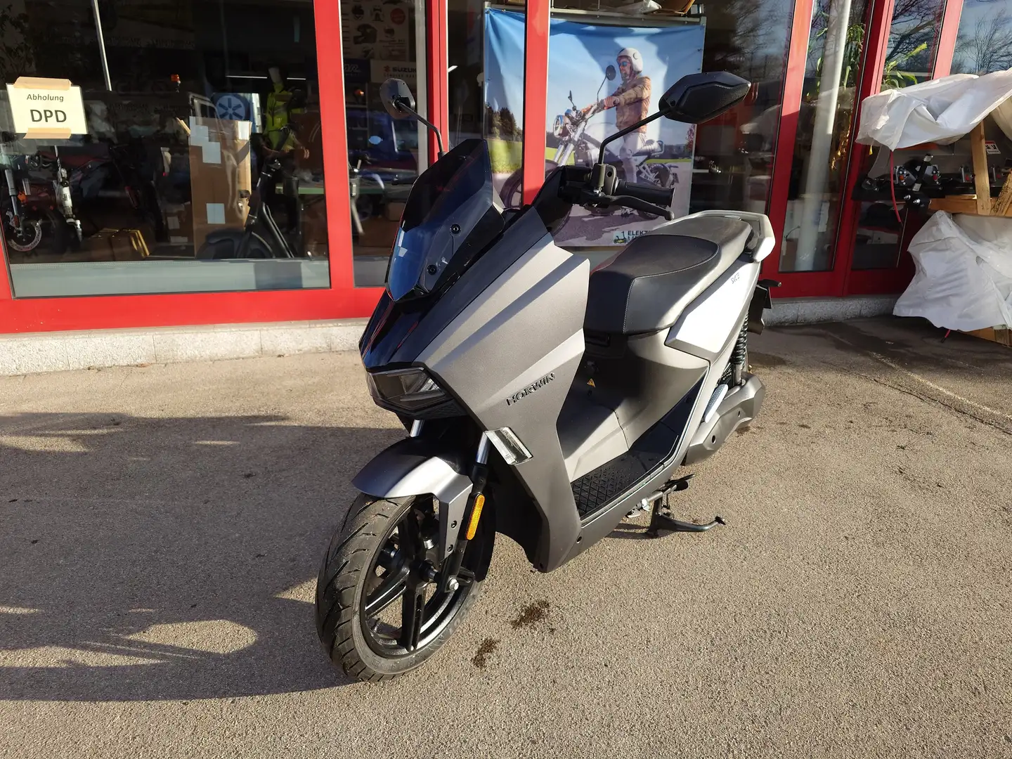 Horwin SK3 in Grau-Matt mit 2 Akkus - ABVERKAUF - Grau - 2