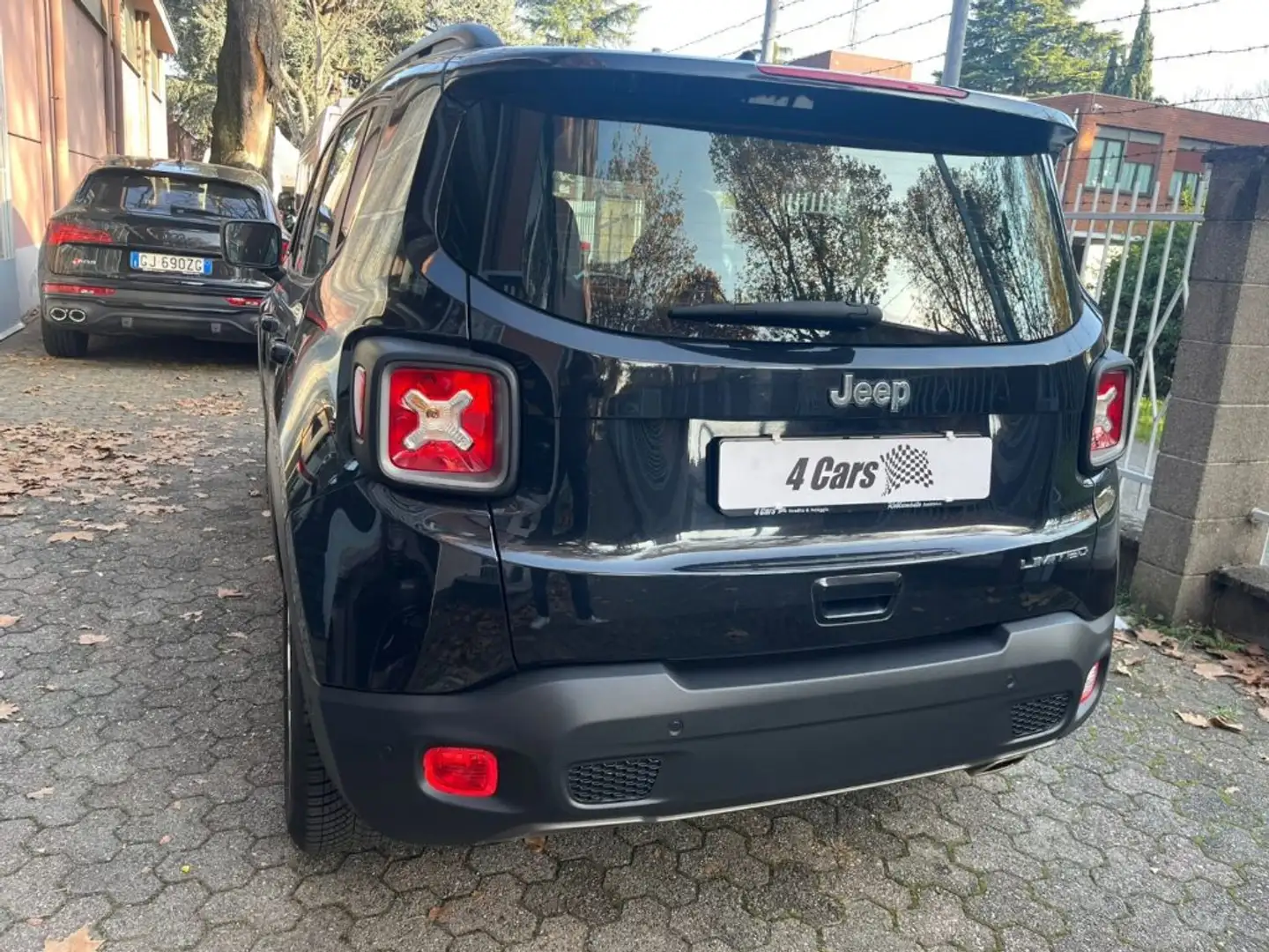 Jeep Renegade 1.3 T4 DDCT Limited Nero - 2