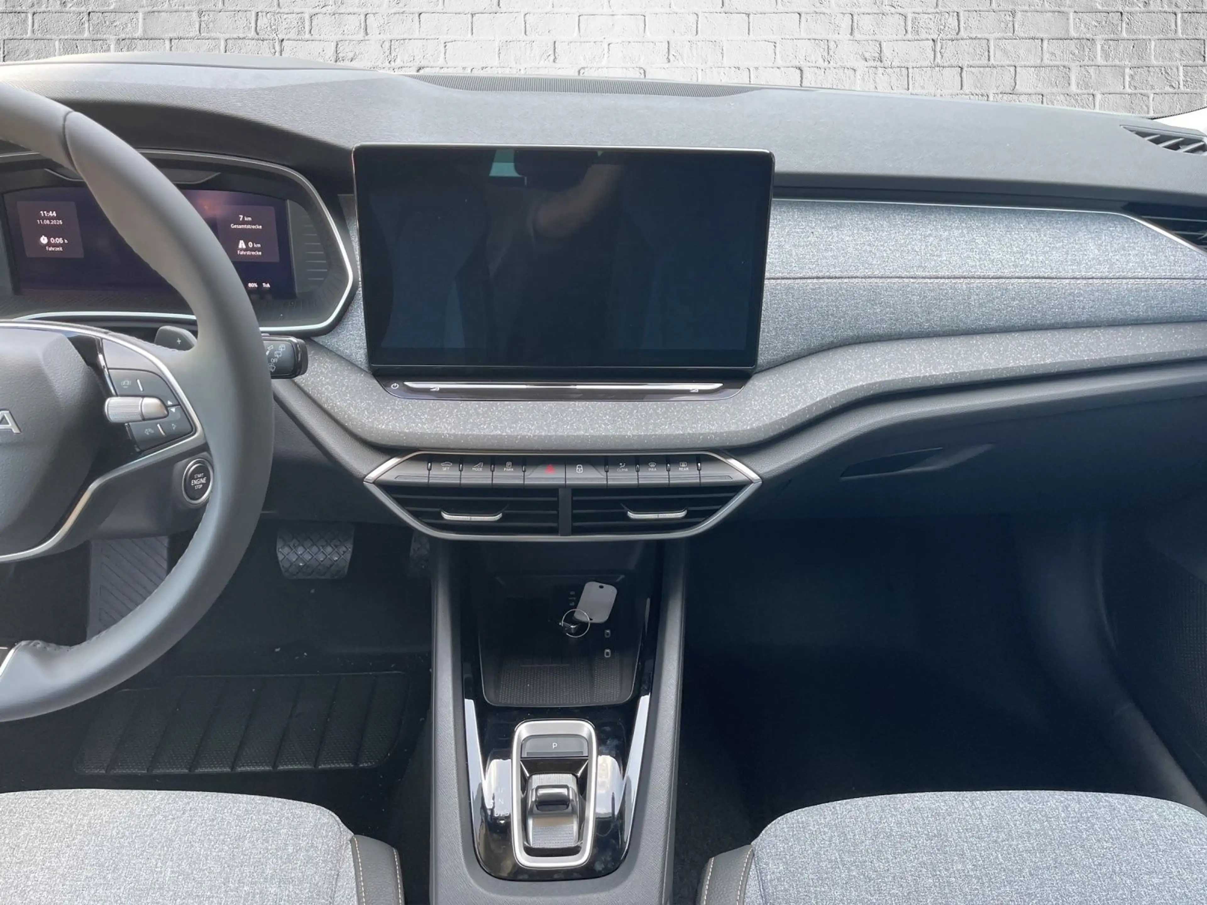 Skoda Octavia Combi 2.0 TDI DSG Automatik - Balance — photo 13
