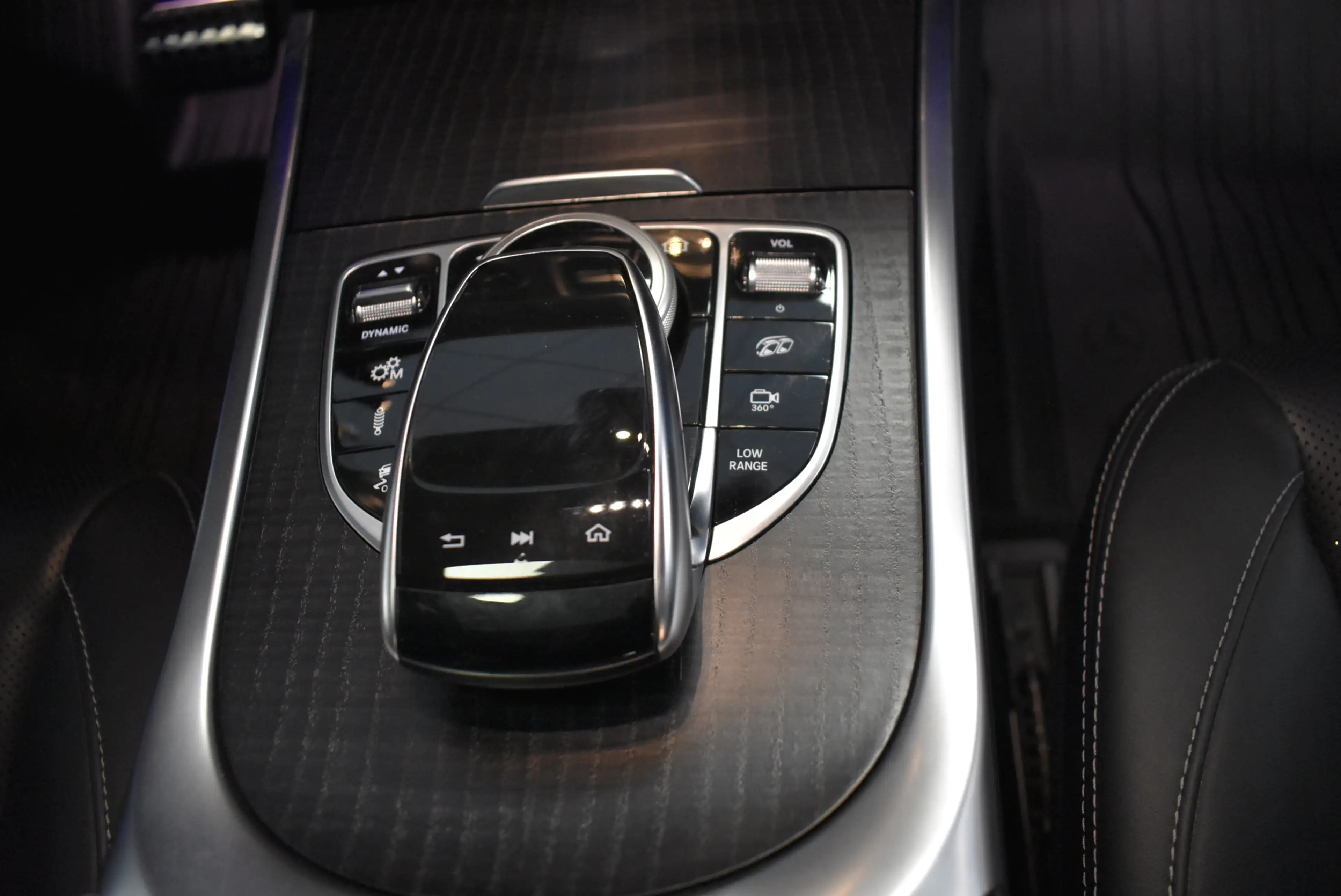 Mercedes-Benz G 63 AMG Night Multibeam LED Distr Schiebe Alu22 — photo 9