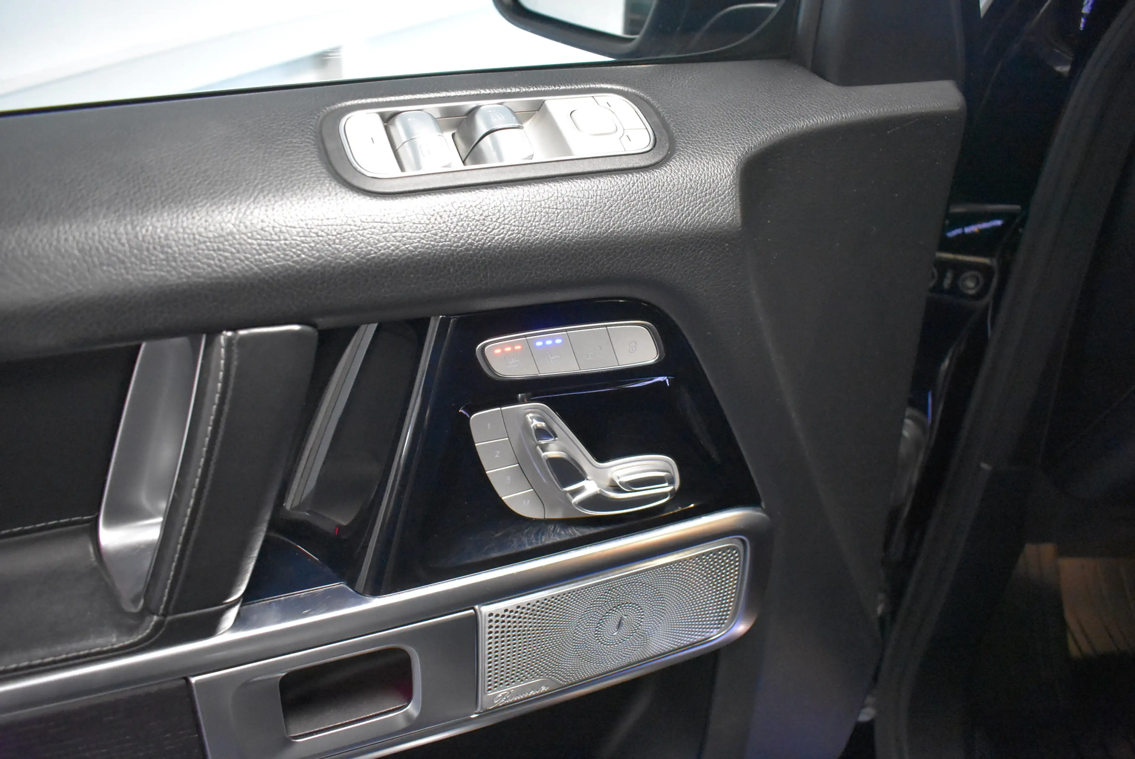 Mercedes-Benz G 63 AMG Night Multibeam LED Distr Schiebe Alu22 — photo 14