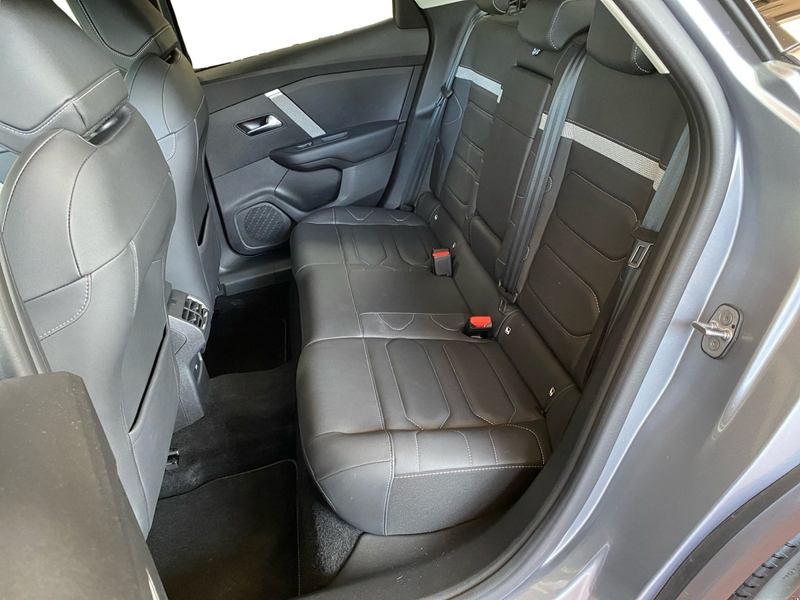 Citroen C4 X 1.2 PureTech 130EAT8 Max Vollausstattung — photo 15