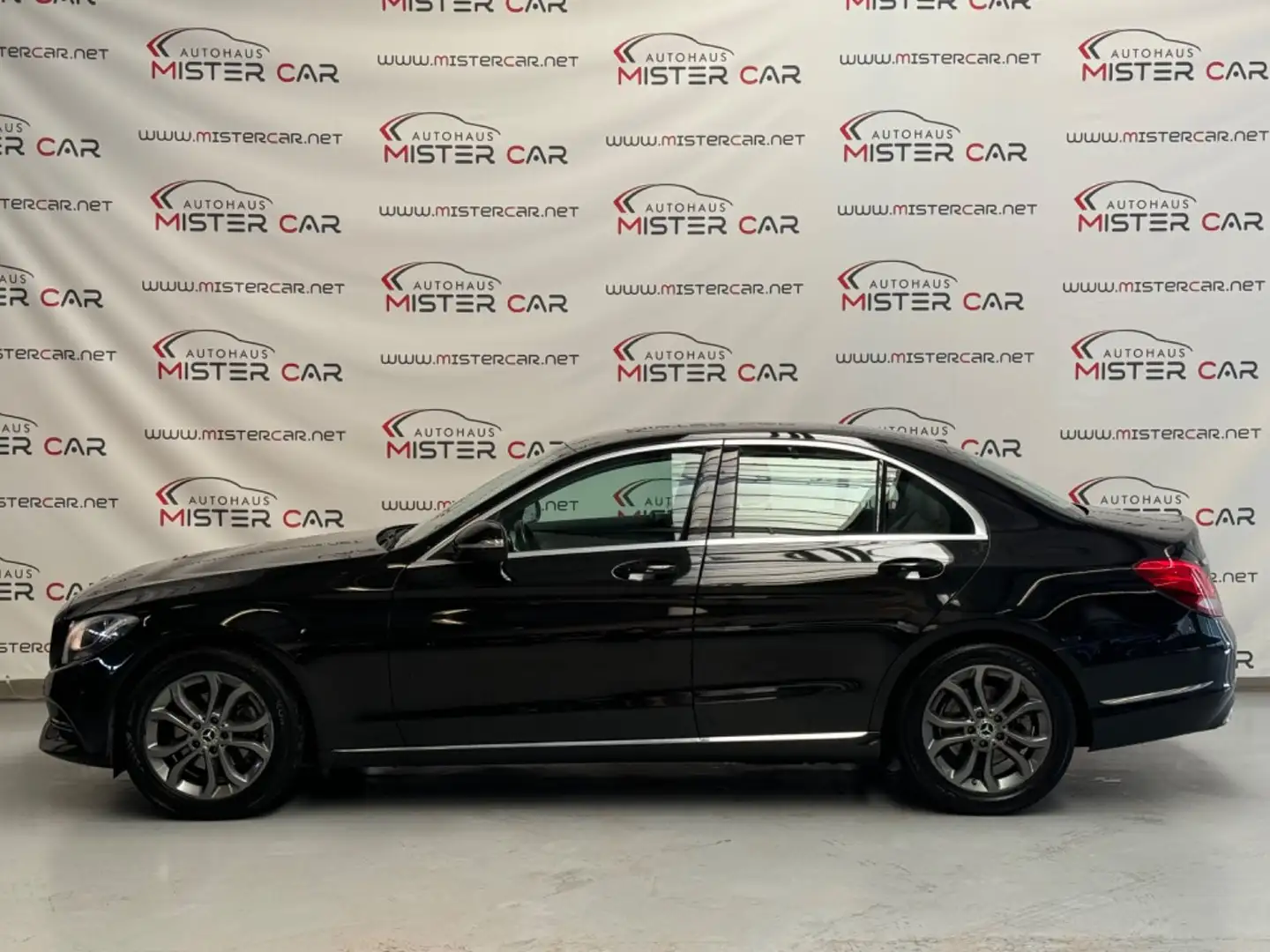 Mercedes-Benz C 180 CGI Navi/Leder/PDC/SHZ/Tempo/ALU Noir - 2