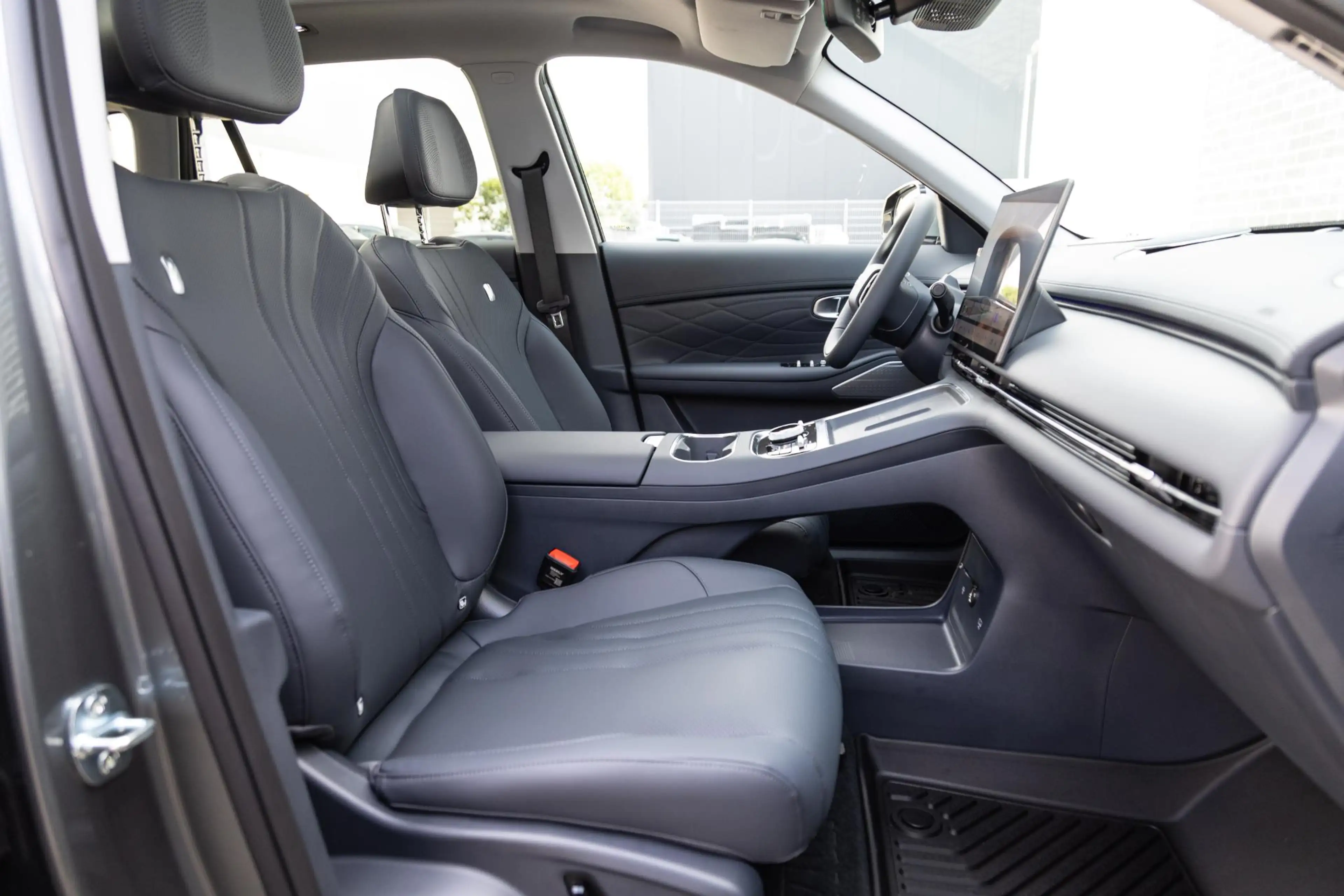 Geely Starray EM-i 1.5 Max+ | 136km Elektrisch bereik | Stoelverwarmi — photo 5