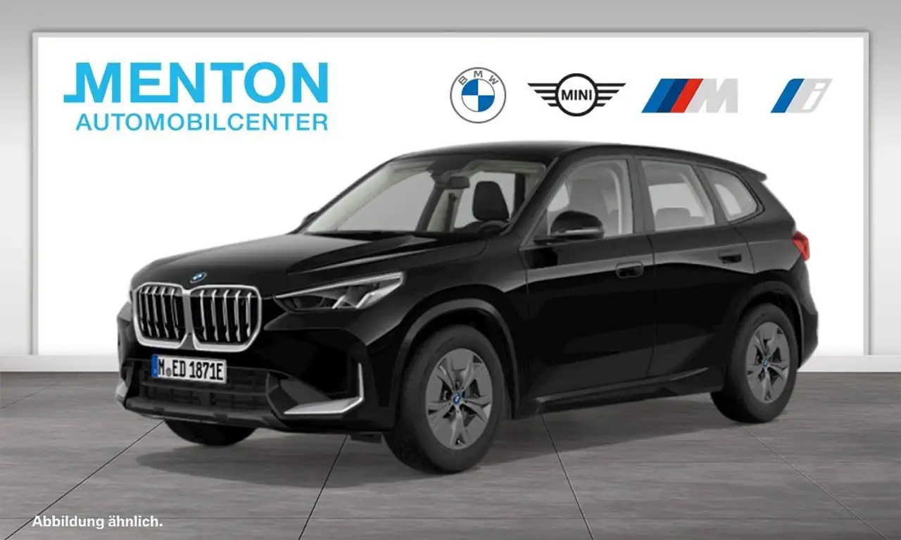 BMW iX1