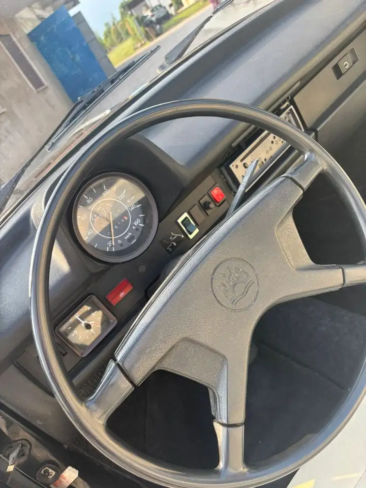 Volkswagen Karmann Ghia maggiolino cabrio, foto 7