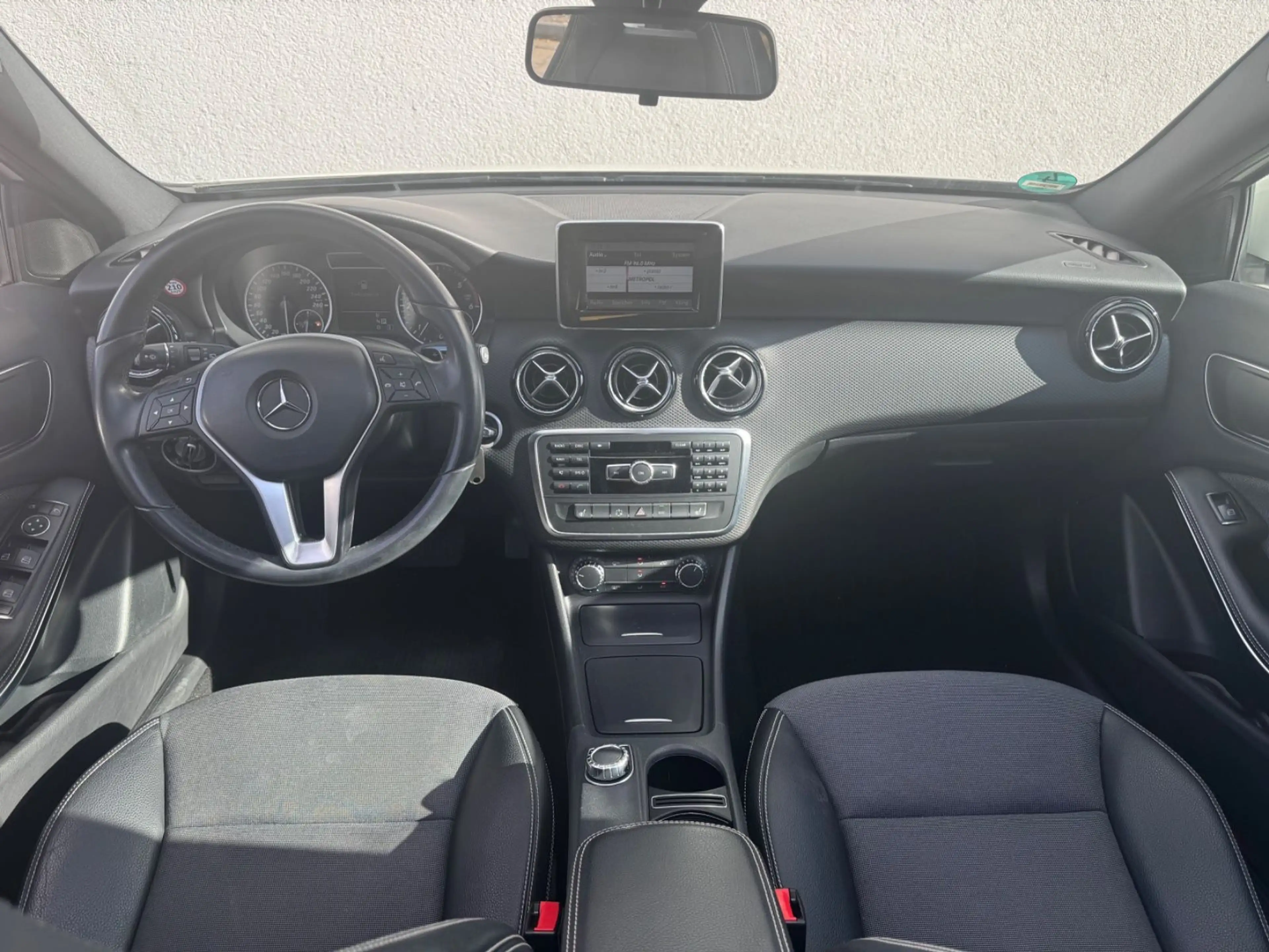 Mercedes-Benz A 180 CDI BE ( PANORAMA/KAMERA/AUT./XENON ) — photo 7