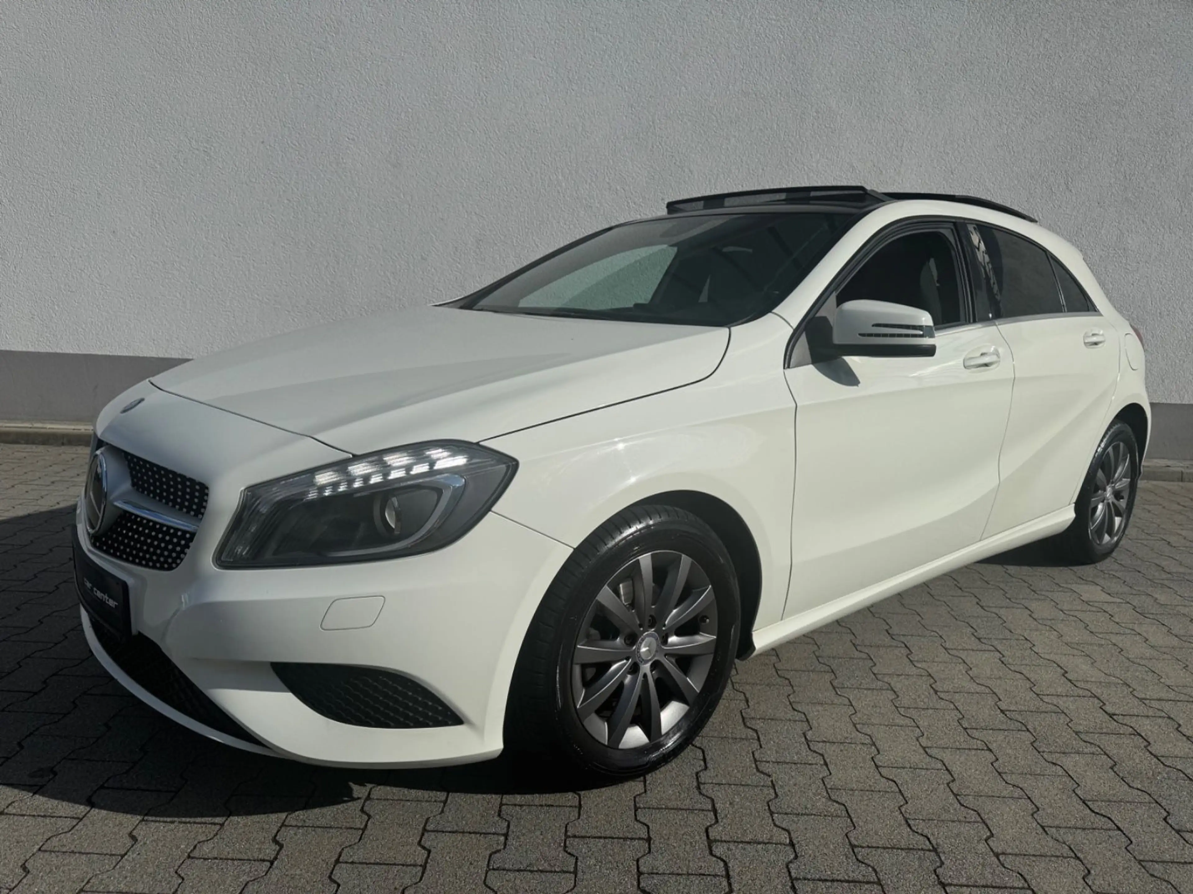Mercedes-Benz A 180 CDI BE ( PANORAMA/KAMERA/AUT./XENON )