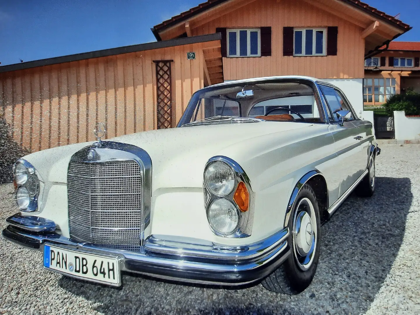 Mercedes-Benz 220 Biały - 1