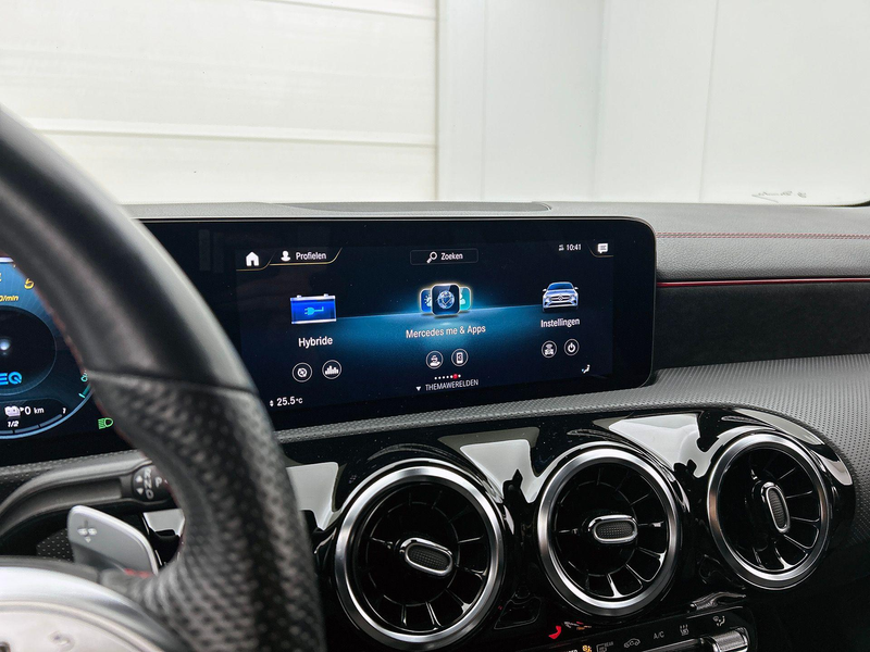 Mercedes-Benz CLA 250 Shooting Brake e AMG Line WIDE-SCREEN | CAMERA | S — photo 12