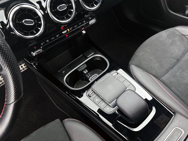 Mercedes-Benz CLA 250 Shooting Brake e AMG Line WIDE-SCREEN | CAMERA | S — photo 14