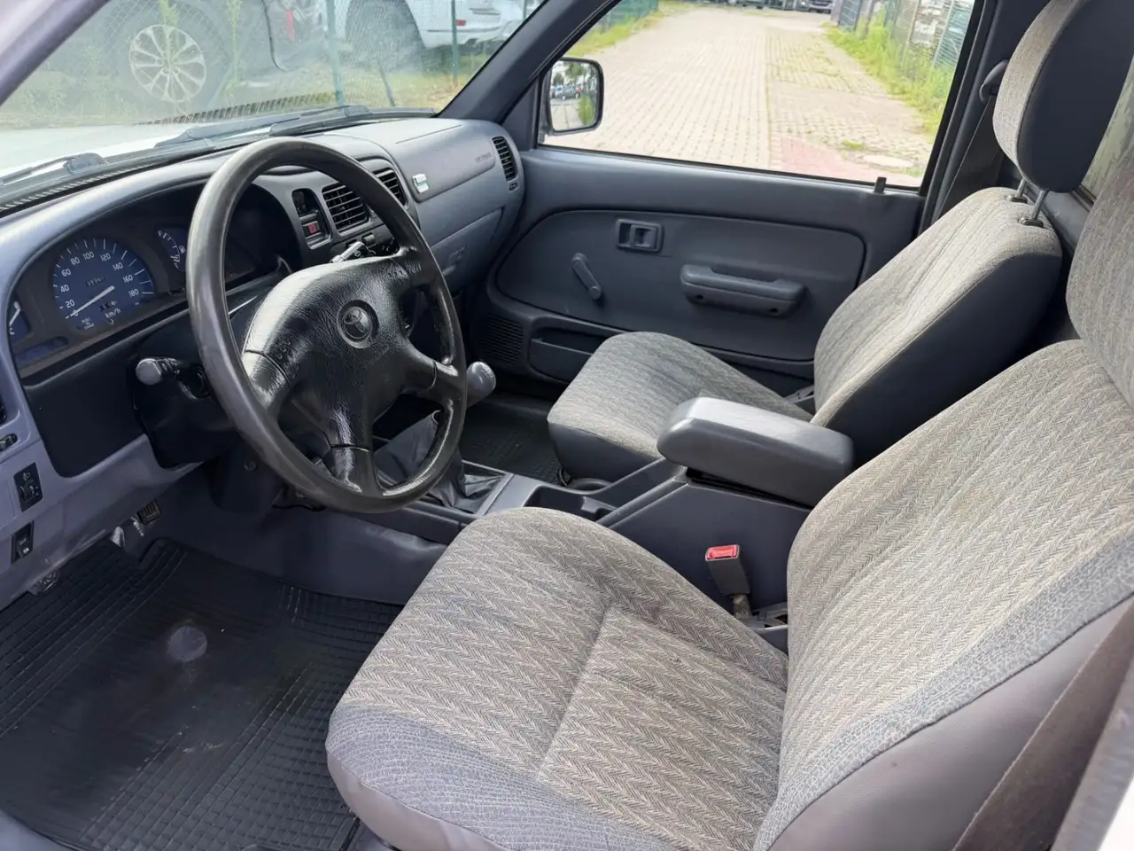 Toyota Hilux *2.BESITZ*TÜV NEU*, foto 11