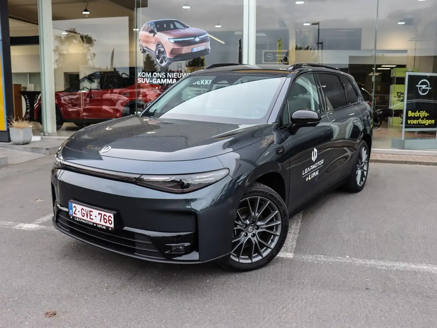 Leapmotor C10 DESIGN 218PK WLTP 420KM |DIRECT LEVERBAAR| Gris - 1