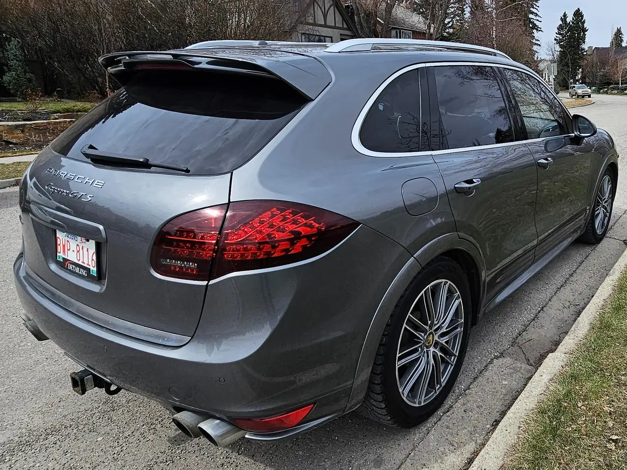 Porsche Cayenne снимка Porsche Cayenne